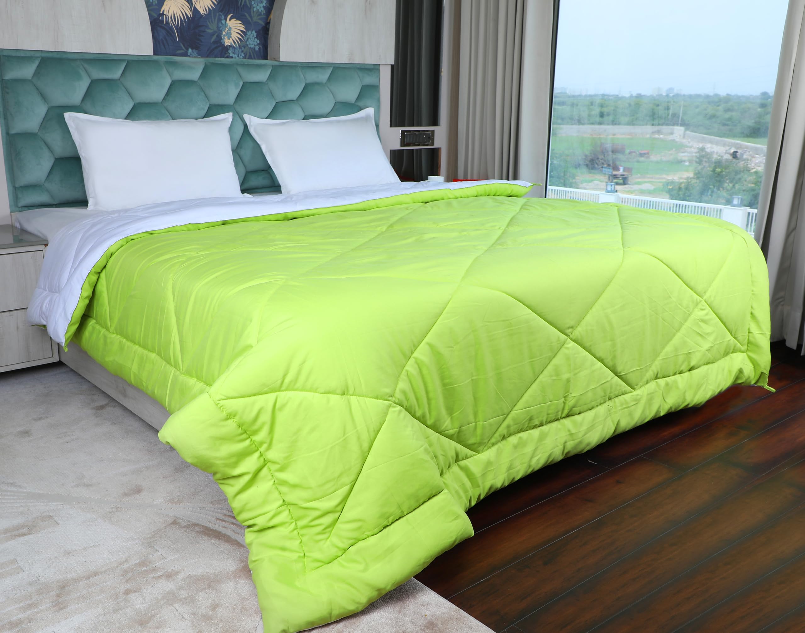 Avi Reversible Style 200 Gsm Microfiber Single Comforter, Mint GreenWhite, 60X90 Inches