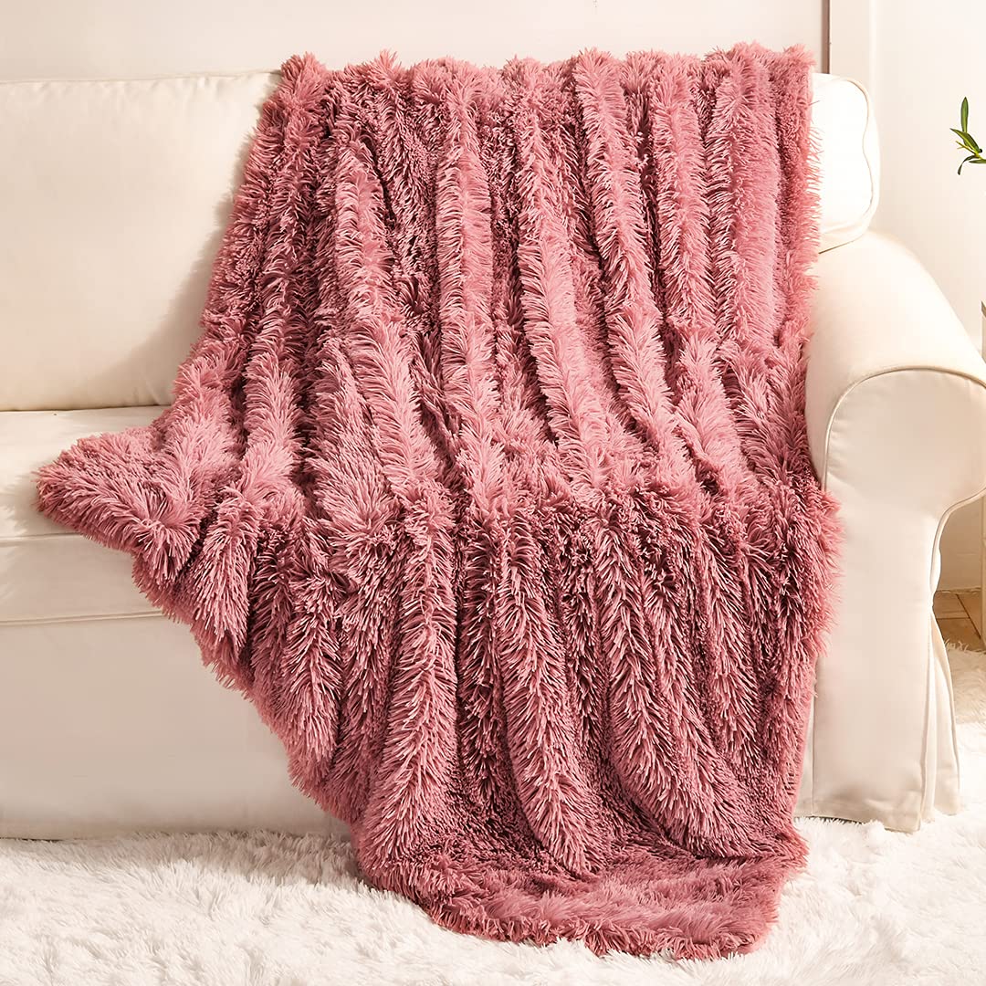 Yusoki Pink Faux Fur Throw Blanket,2 Layers,50' X 60',Soft Fluffy Fuzzy Cozy Blanket For Women Girls Teens Sofa Chair Couch Be