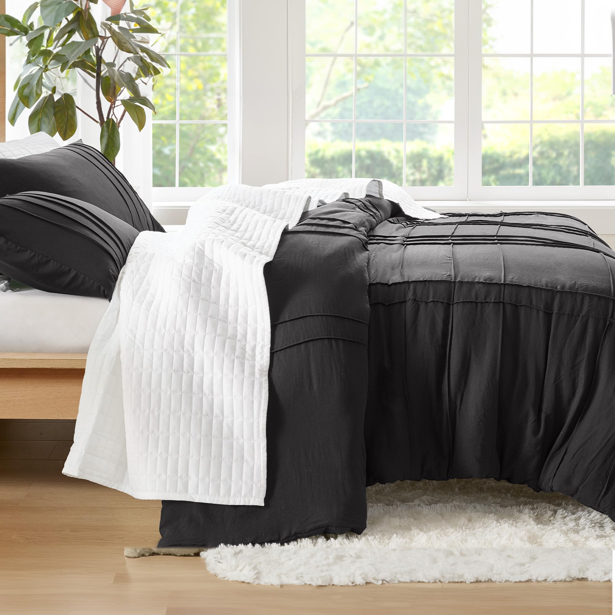 Comfort Spaces Black Queen Size Duvet Cover Set - 3 Pieces Pintuck Pleated Duvet Cover Queen, All Season Lightweight, Extra Softness Pre-Washed Microfiber Queen Bedding Cover Shams, Full/Queen