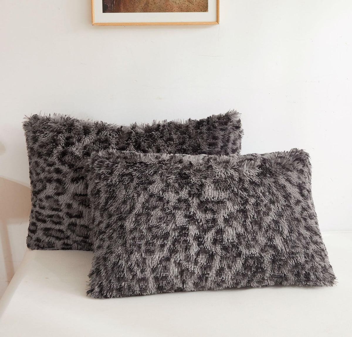 Xege Cheetah Print Faux Fur Fluffy Pillowcases, Plush Shaggy Soft Long Pillow Covers, Fuzzy Decorative Leopard Print Pillow Case