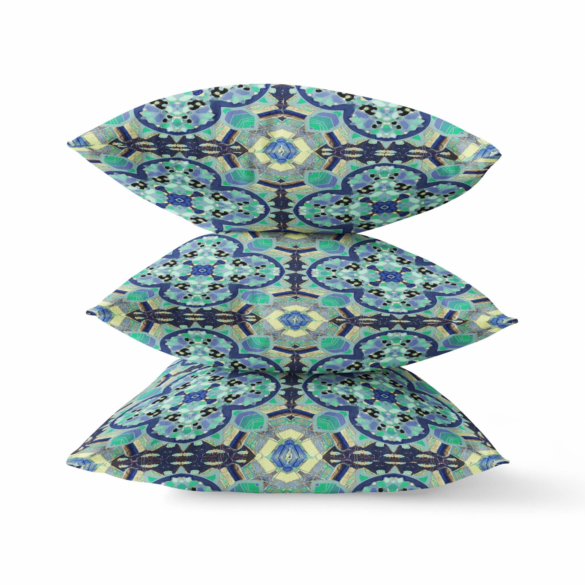 HomeRoots Broadcloth Aqua Indigo Cloverleaf Indoor Outdoor Throw Pillow