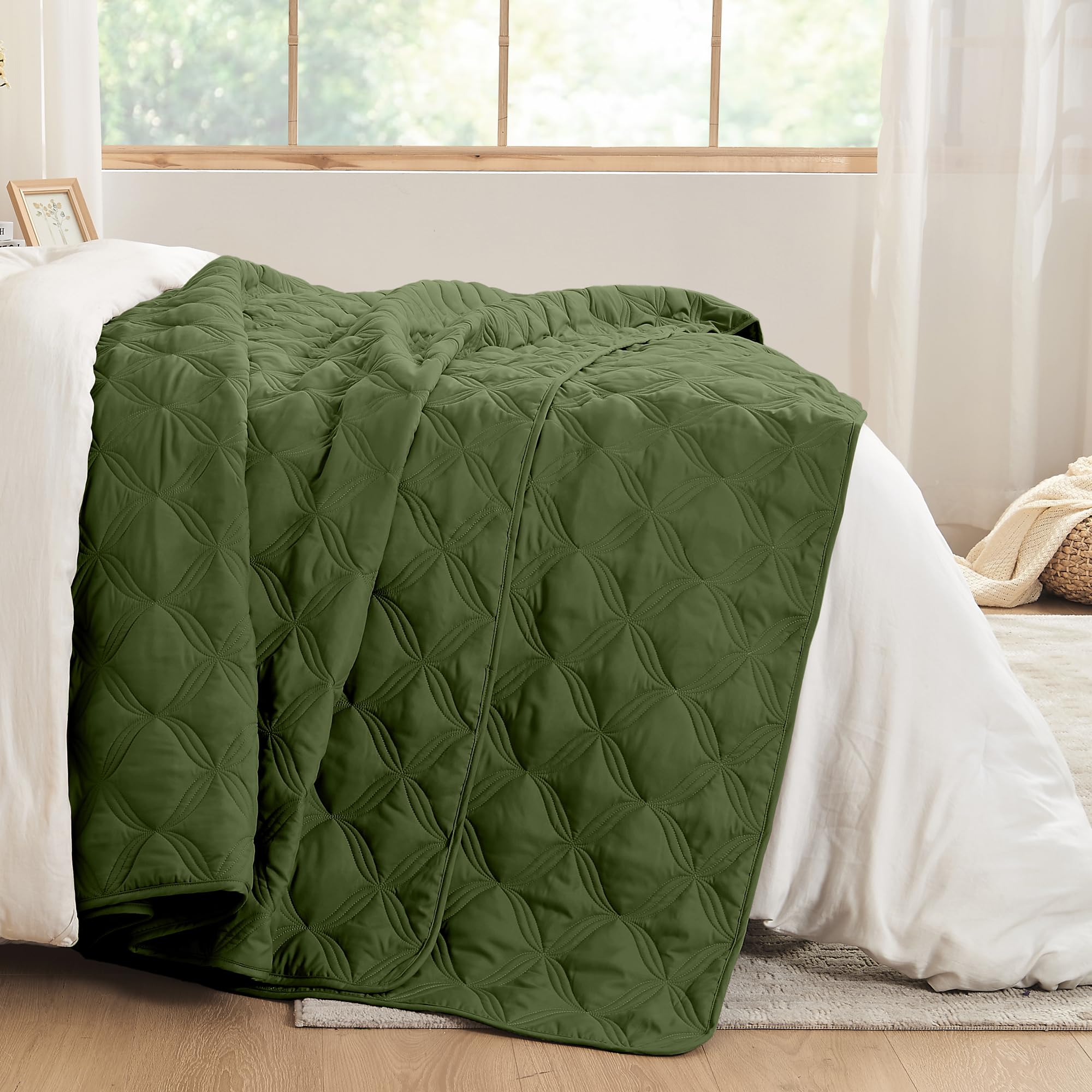 Litanika King Size Quilt Bedding Set, Olive Green Summer Lightweight Soft Comforter Bedspreads & Coverlets, Boho Farmhouse Beddi