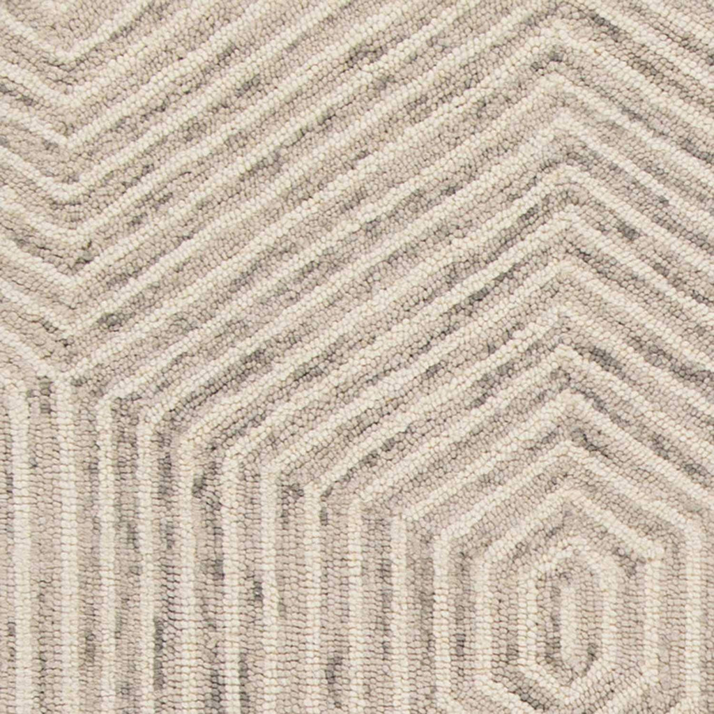 HomeRoots Decor 27' X 45' Wool Ivory Area Rug