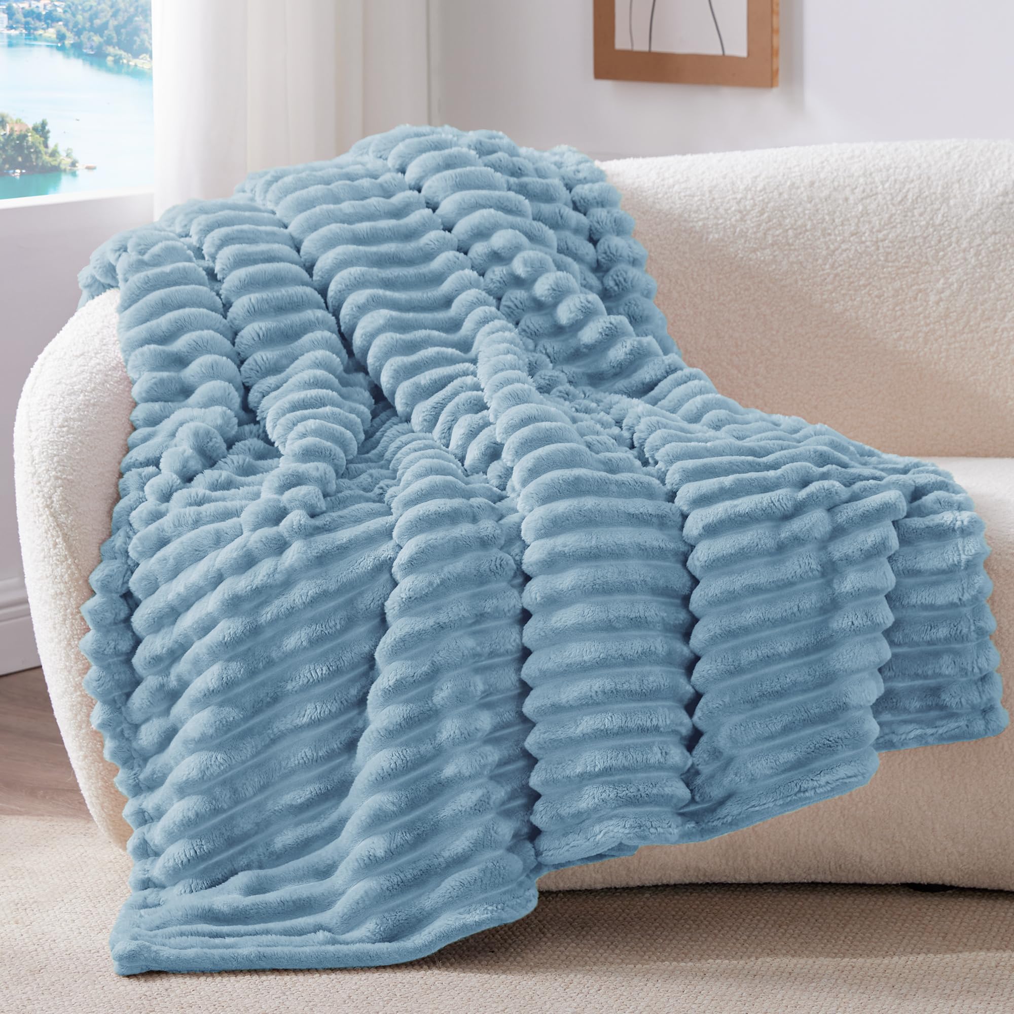Bedelite Fleece Throw Blanket For Couch - 300Gsm Soft & Warm Fluffy Light Blue Blanket, Decorative And Giftable Striped Blankets