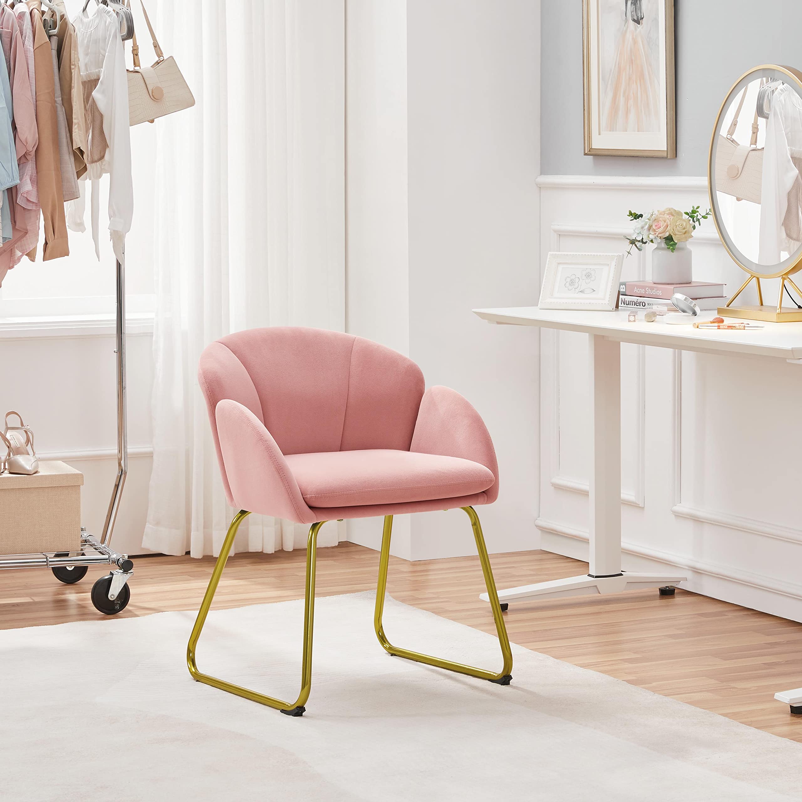 Yaheetech Flower Shape Velvet Vanity Chair, Modern Side Armchair Makeup Chair No Wheels With Golden Metal Legs For Living Room/Dressing Room/Bedroom/Home Office/Kitchen, Pink