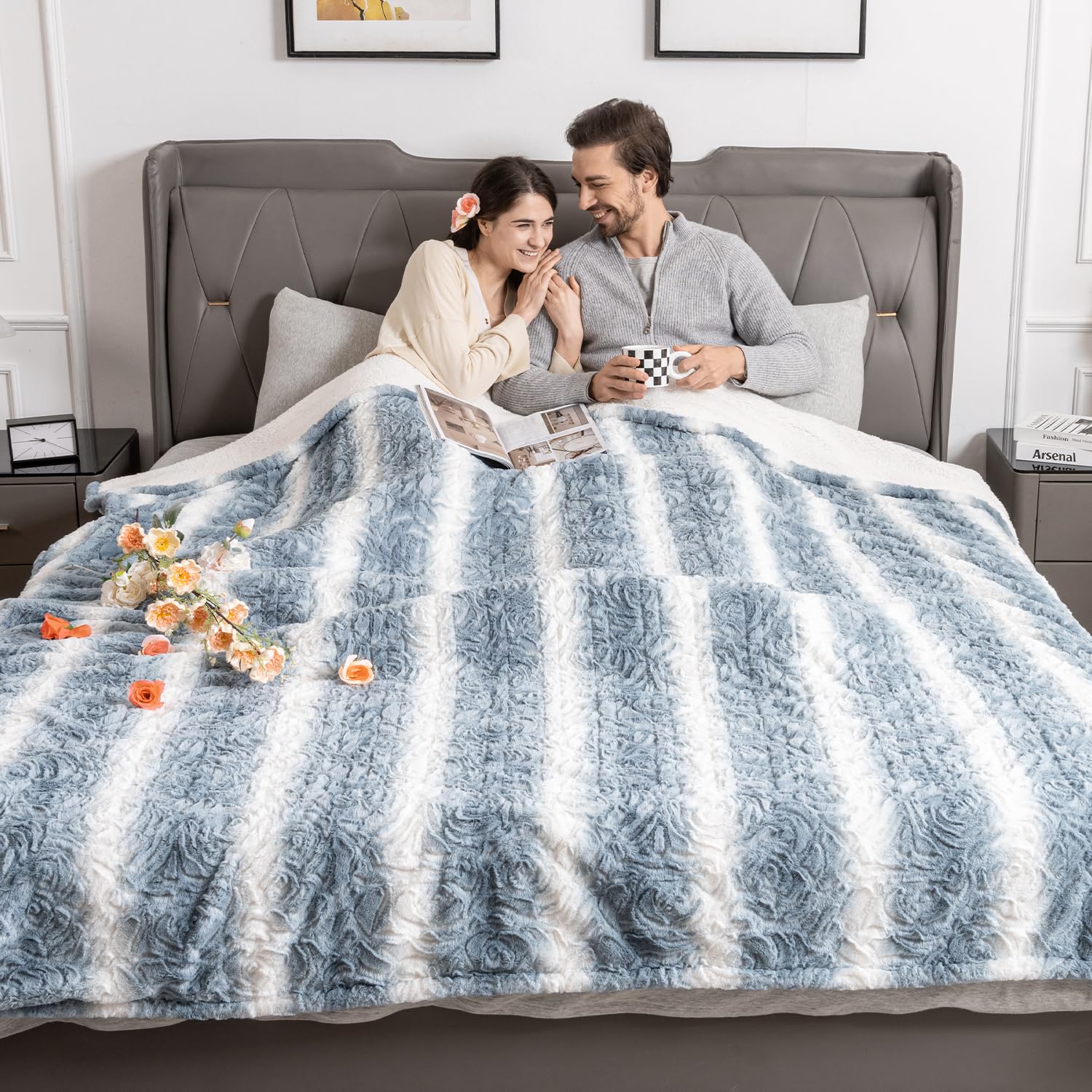 Woomer [5 Year Warranty Electric Heated Blanket 84' X 90,Queen Size,Dual Control,Faux Fur&Sherpa,Fast Heating,10 Heating Levels