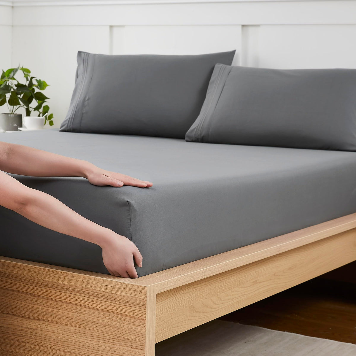 Full Size Fitted Sheet Only with Full Elastic & Built in Corner Sheet Straps to Prevent Shifting - Soft & Breathable Brushed Mic