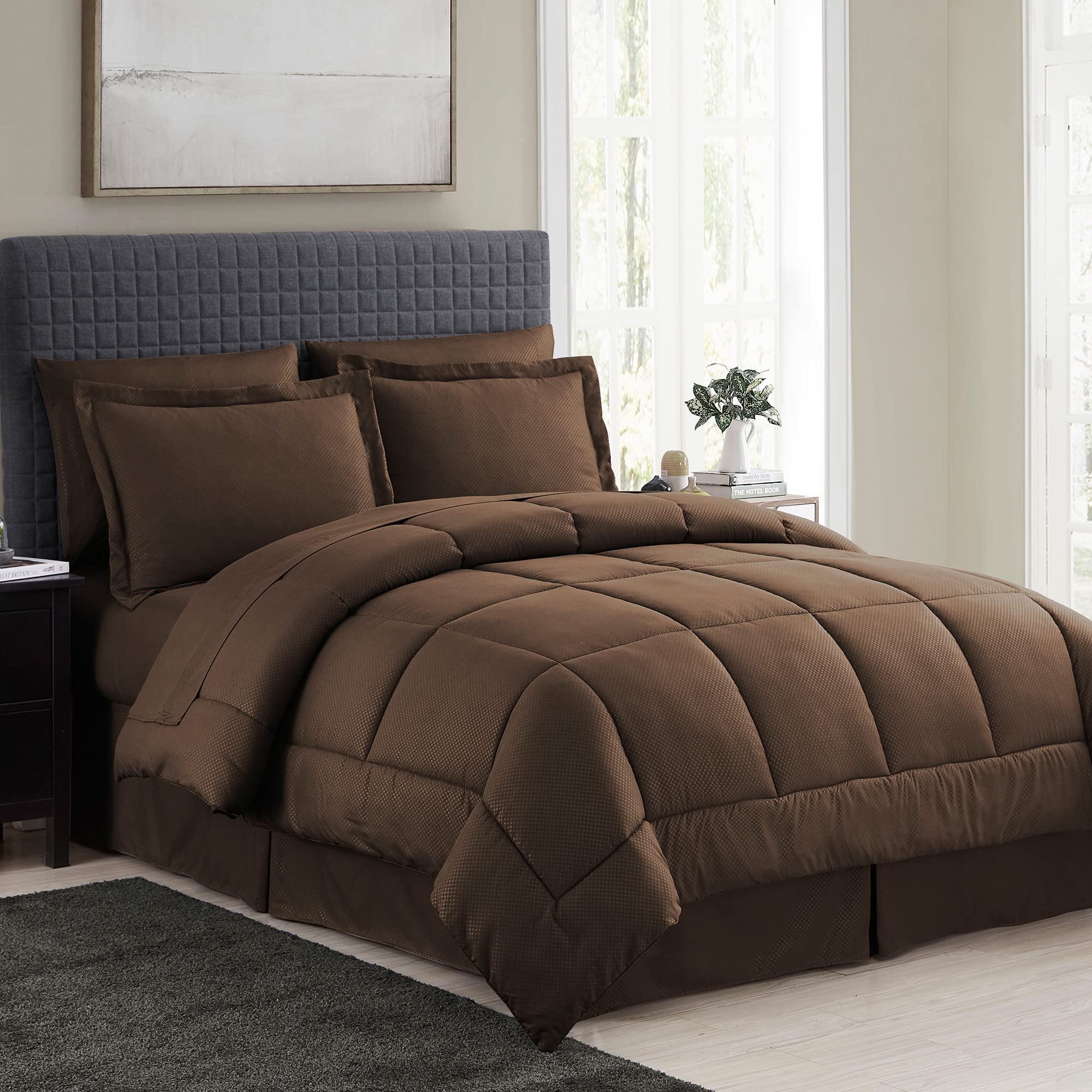 Queen Comforter Set 8 Piece Bed In A Bag With Bed Skirt, Fitted Sheet, Flat Sheet, 2 Pillowcases, 2 Pillow Shams, Queen, Checkered Chocolate