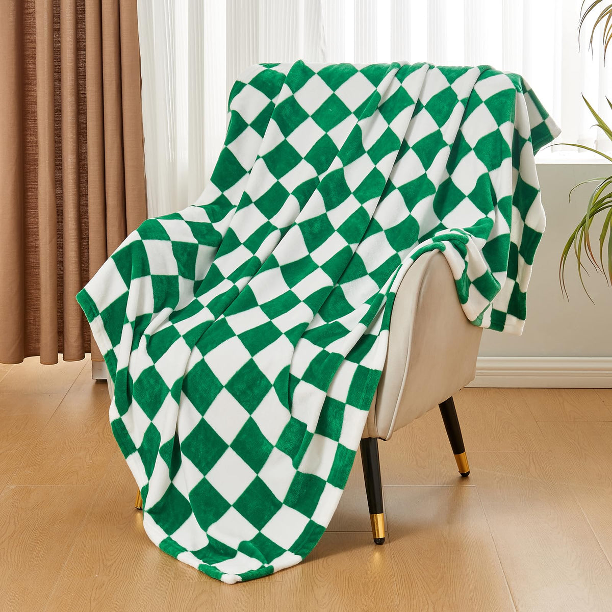 Sochow Checkered Flannel Throw Blanket, Soft Cozy Checkerboard Grid Pattern Fleece Blanket For Couch Bed Sofa, Pine Green 60 X 8