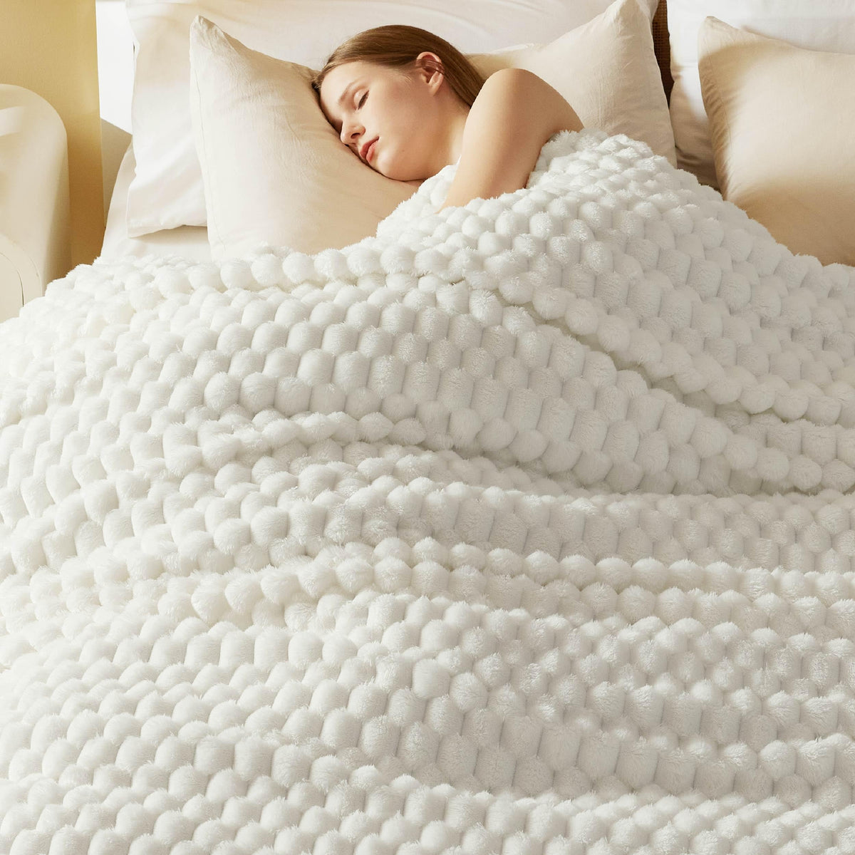 Bedsure King Size Blanket For Bed - Super Soft, Cozy Blankets For Women, Cute Large Fleece Gifts For Girls, Off White, 108X90 In