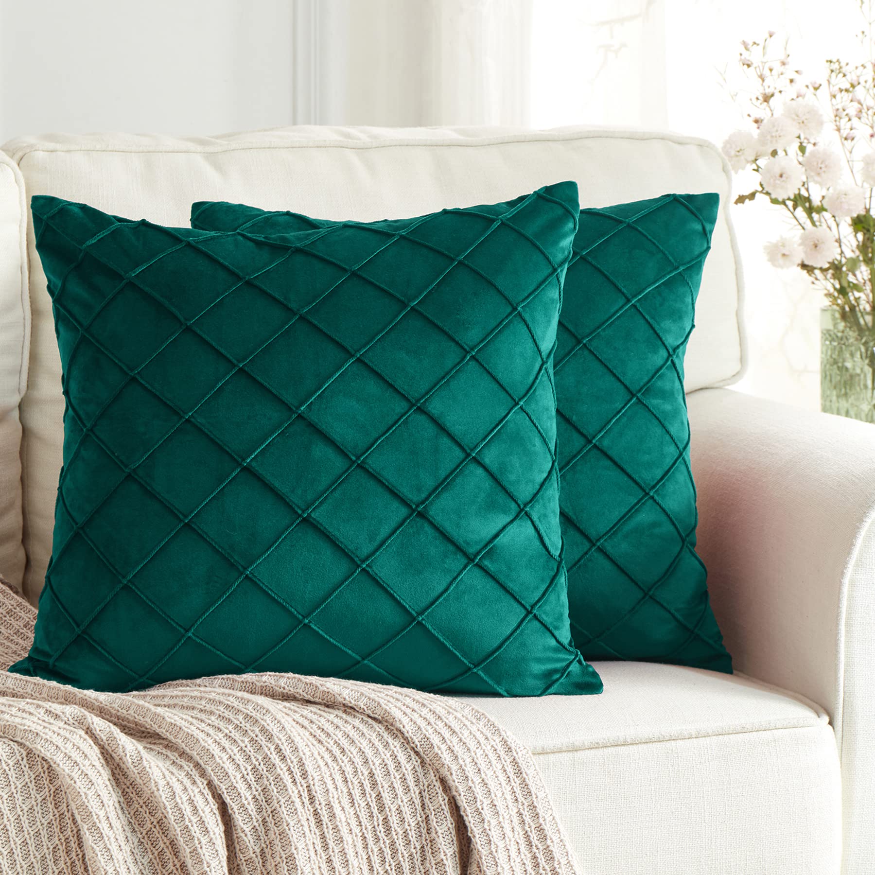 Beben Pack Of 2 Velvet Throw Pillows Sofa Decorative Christmas Throw Pillow Covers 16X16 Soft Solid Cushion Case For Bedroom Car