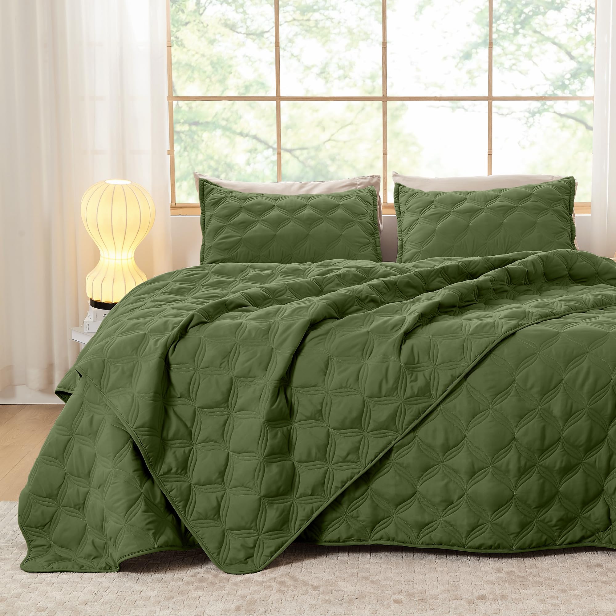 Litanika King Size Quilt Bedding Set, Olive Green Summer Lightweight Soft Comforter Bedspreads & Coverlets, Boho Farmhouse Beddi