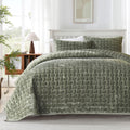 Grassix Velvet Quilt King Size - Luxe Olive Green Quilt Set, Lightweight Velvet Comforter Soft, Geometric Coverlet Bedspreads Wi