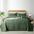 Wuruibo Green King/Cal King Quilt Bedding Set, 3 Pieces Lightweight Bedspreads With Pillow Shams, Microfiber Modern Thin Coverle