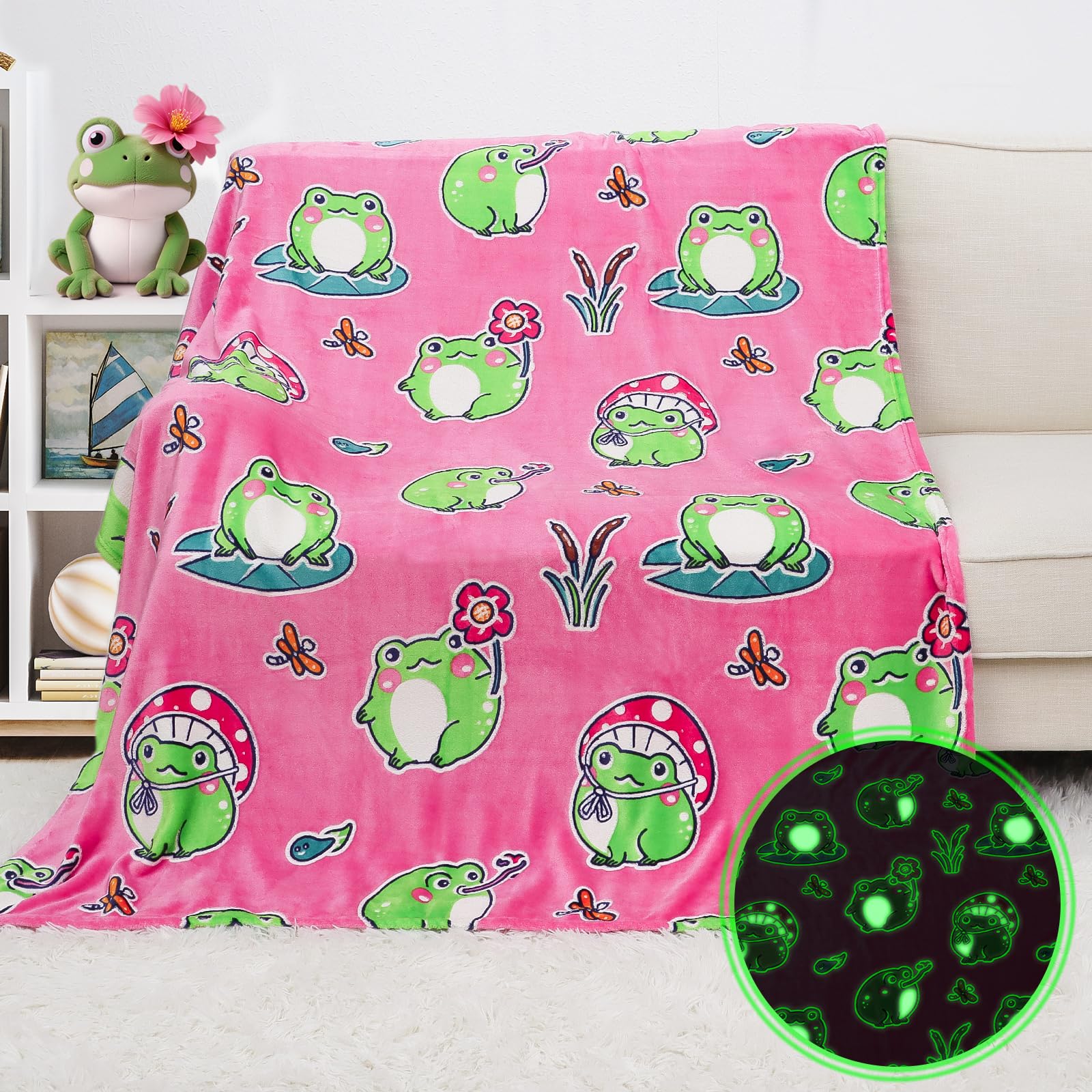 KIVEE Cute Frog Blanket Glow in The Dark Blanket Frog Gifts for Kids Girls Frog Decor 40''x50''