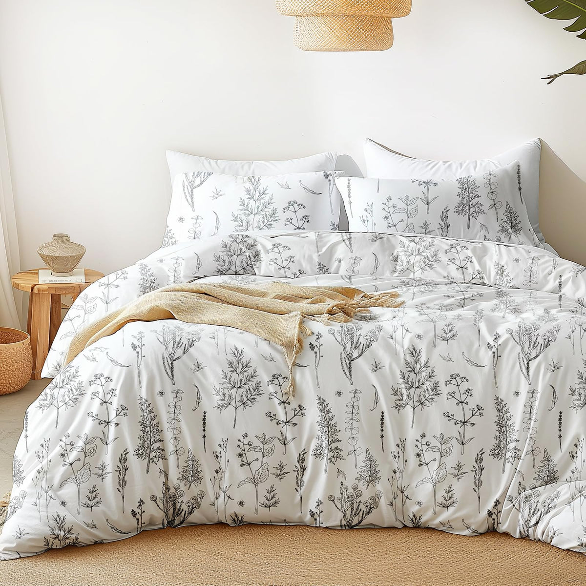 Love'S Cabin White King Size Comforter Set - King Comforter Set, 3 Pieces Cute Floral Bedding Sets For All Seasons,1 Soft Revers