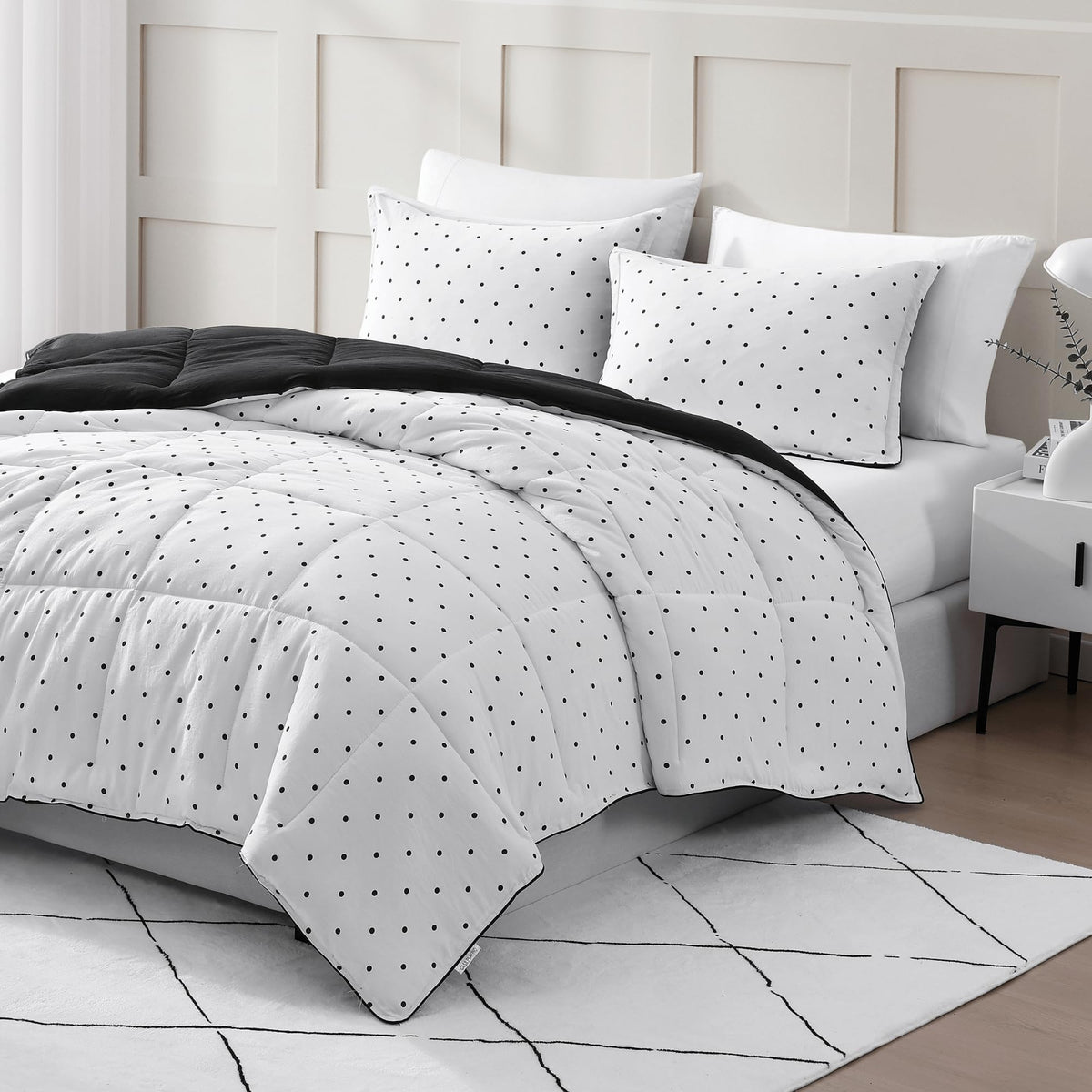 Casa Platino Pre-Washed Bed In A Bag Queen Size Complete Set -Ultra Soft & Breathable 100% Brushed Microfiber Queen Bed Comforte