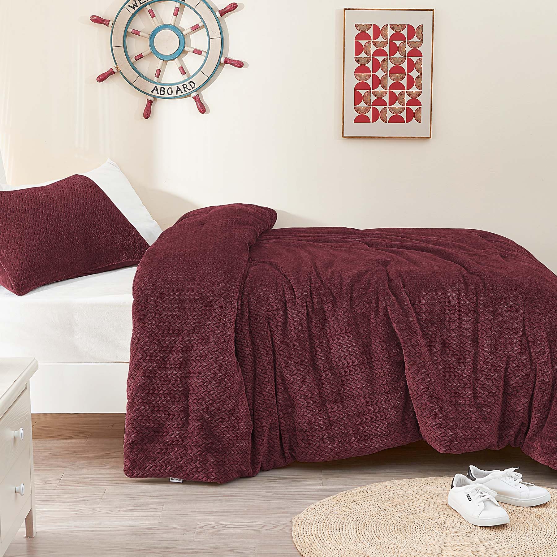 Chixpace Fluffy Twin Comforter Set - Furry Burgundy Leaves Pattern Faux Fur Bed Set, Winter Ultra Soft Fuzzy Comfort Set, Velvet
