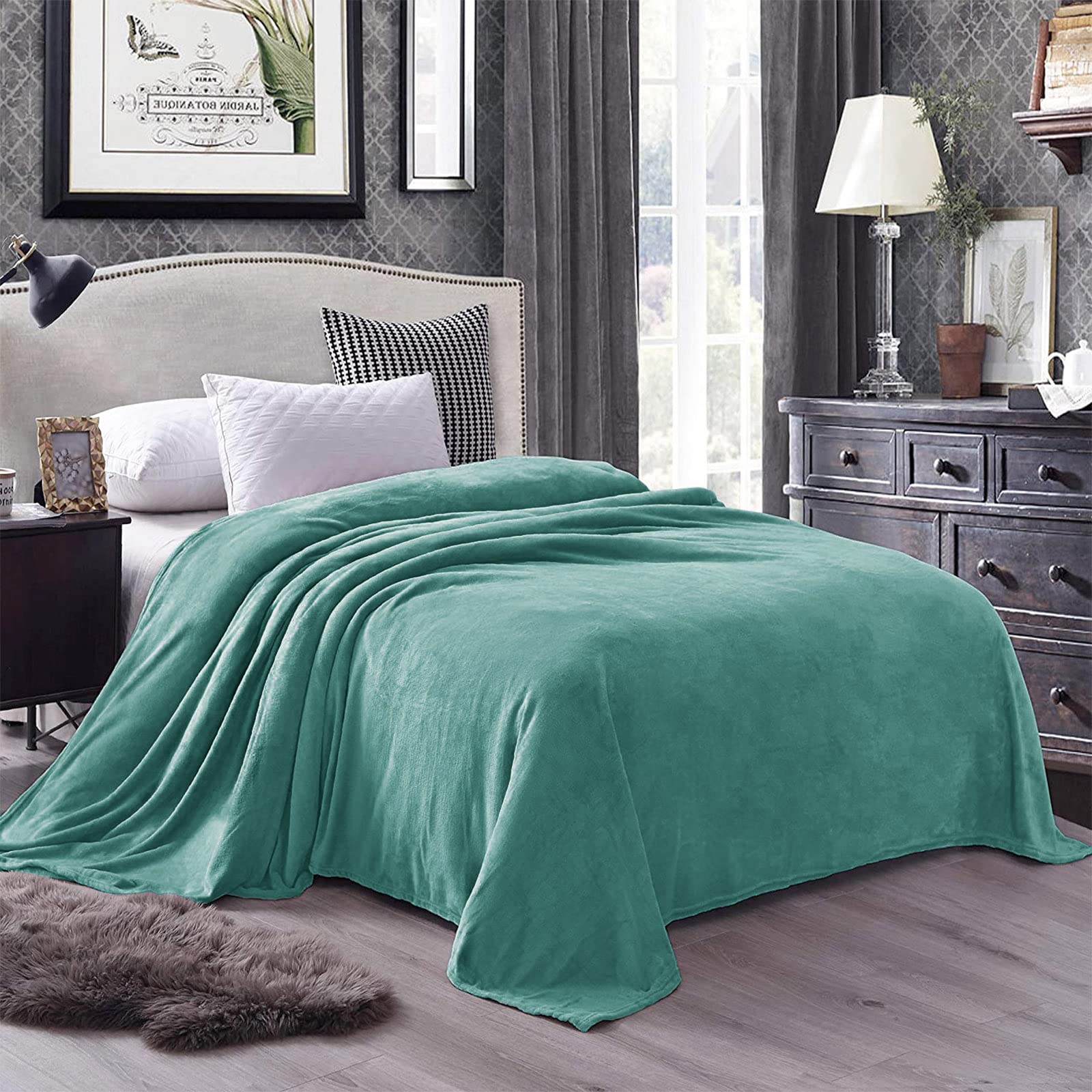 Exclusivo Mezcla Twin Size Flannel Fleece Velvet Plush Bed Blanket As Bedspread, Coverlet, Bed Cover (60X80 Inches, Celadon) Sof