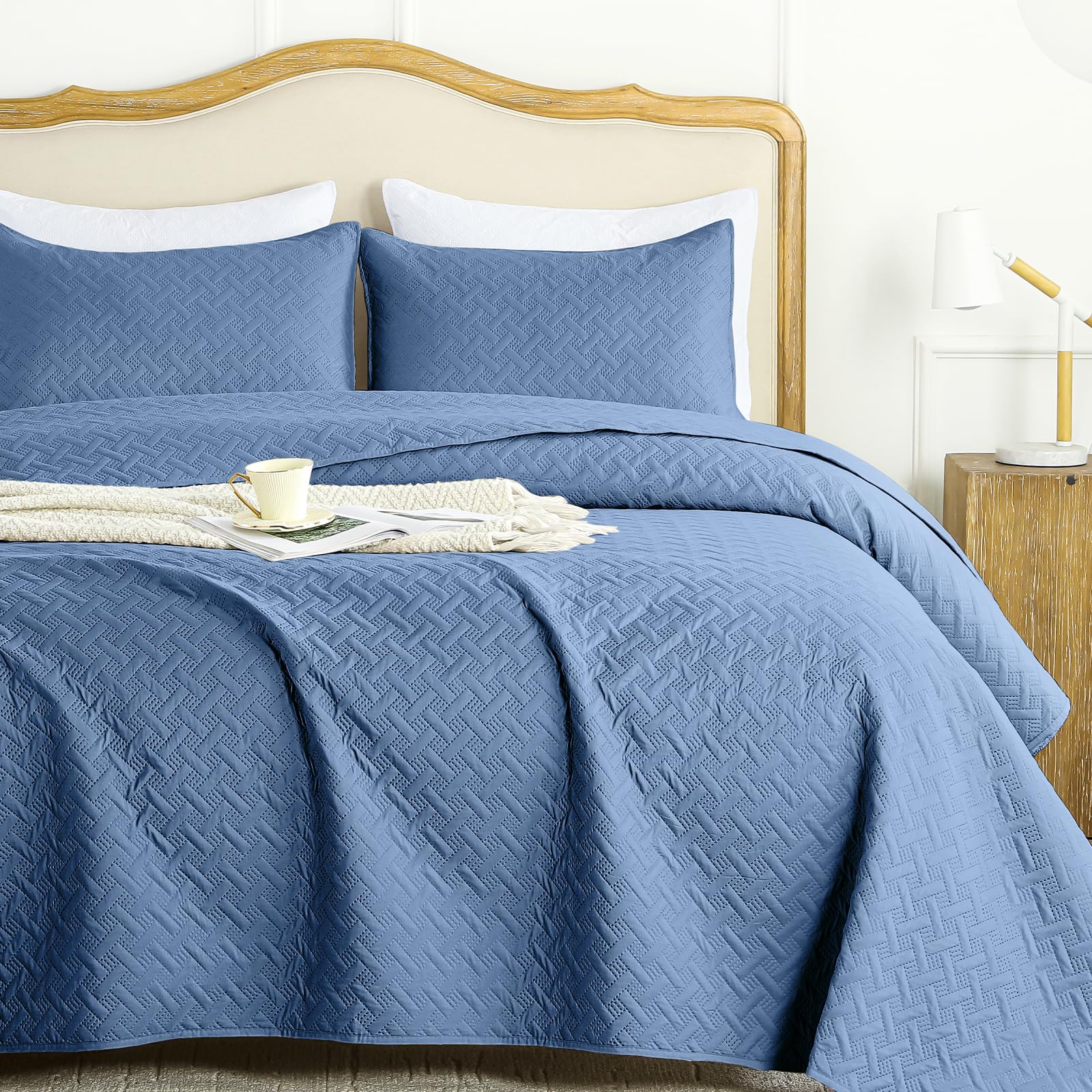 Flymme King Size Quilt Bedding Set Bluish Grey Lightweight Bedspreads For Summer,Modern Style Geometric Weave Stripe Pattern,Sof