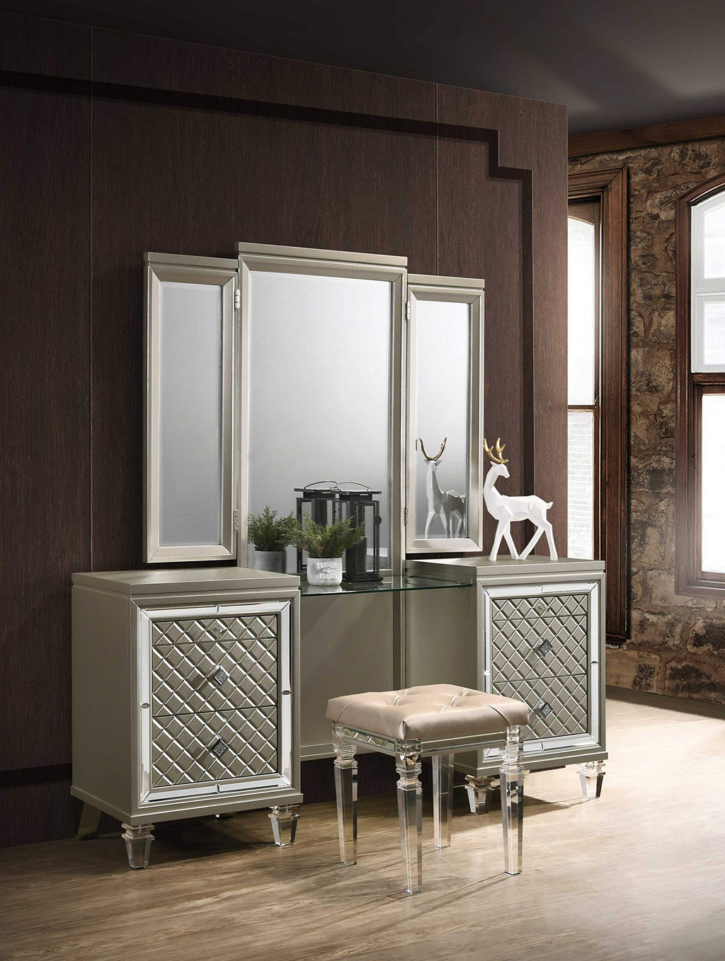 Best Quality Furniture Venetian 4Pc (California King Bed, Vanity Set And Nightstand), Champagne