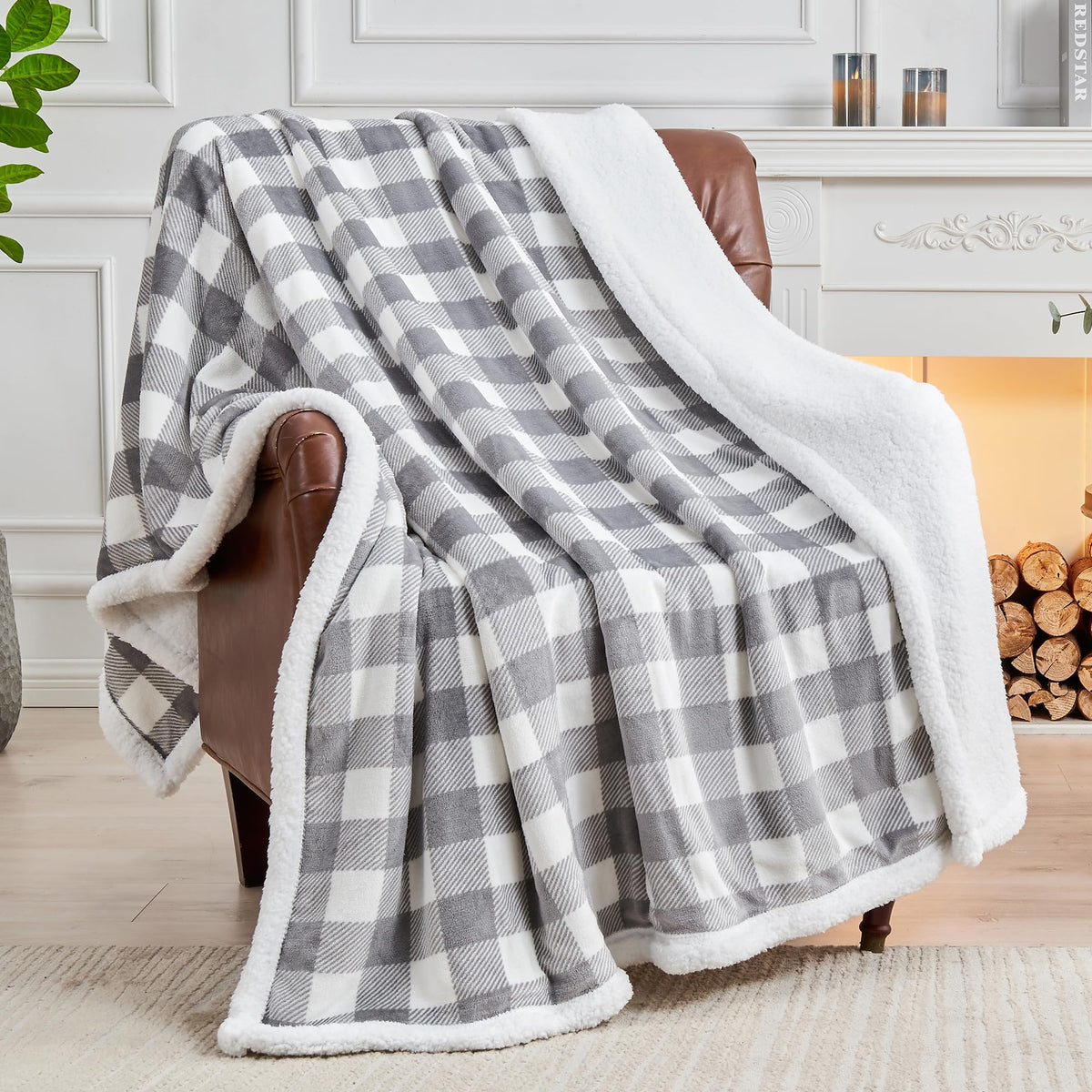 Bedelite Sherpa Fleece Blanket - Grey And White Buffalo Plaid Christmas Blanket, Super Soft Cozy Warm Thick Winter Throw Blanket
