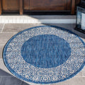 Unique Loom Outdoor Border Collection Area Rug - Floral Border (4' 1' Round, Blue/ Ivory)