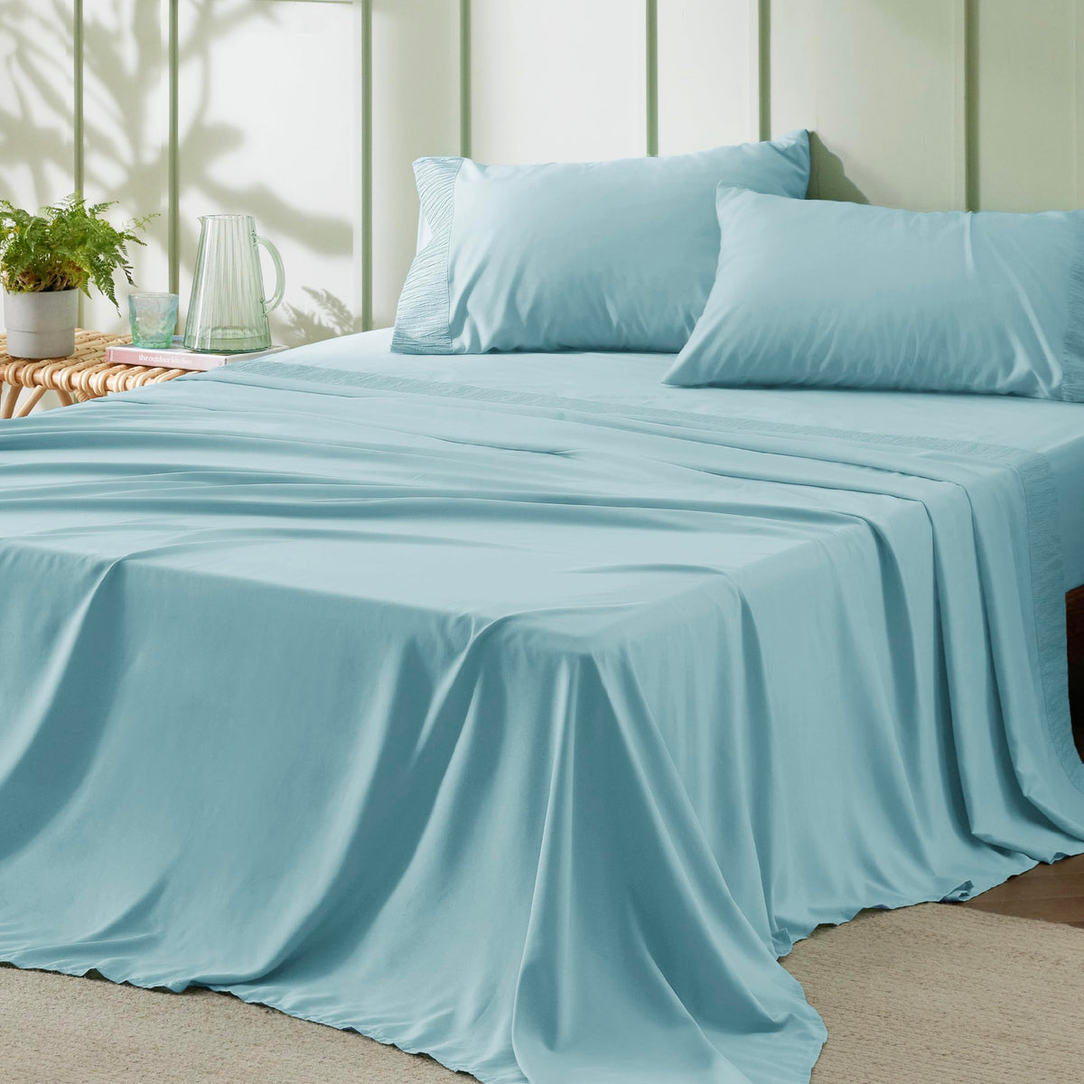 Bedsure King Size Sheets - Soft Sheets For King Size Bed, 4 Pieces Hotel Luxury Spa Blue King Sheets, Easy Care Polyester Microf