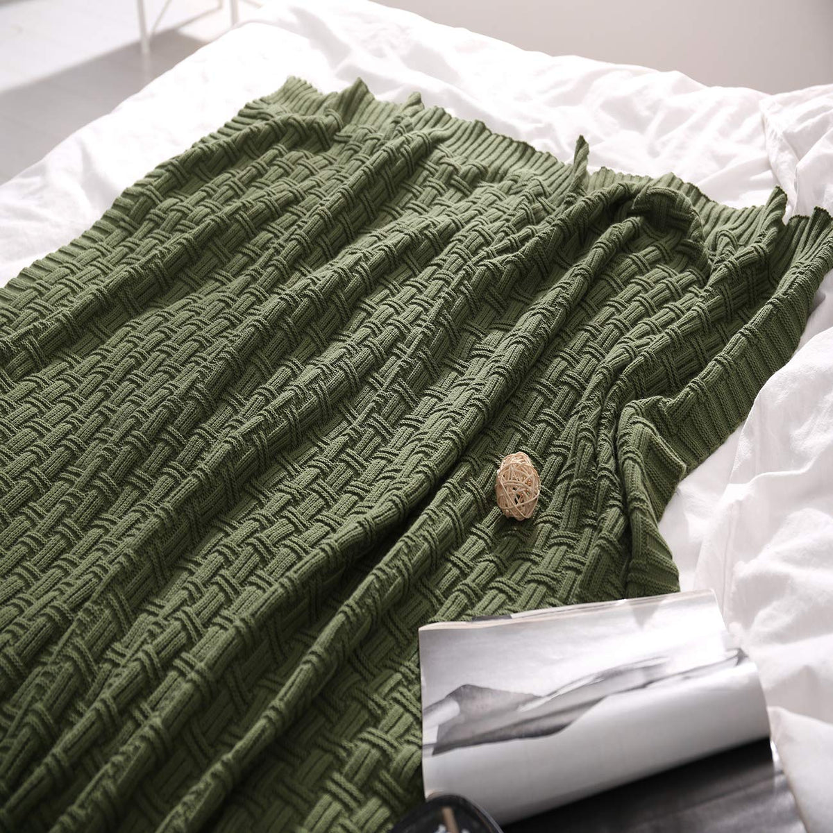 Treely 100% Cotton Knitted Throw Blanket Couch Cover Blanket(50 X 60 Inches, Green Forest)
