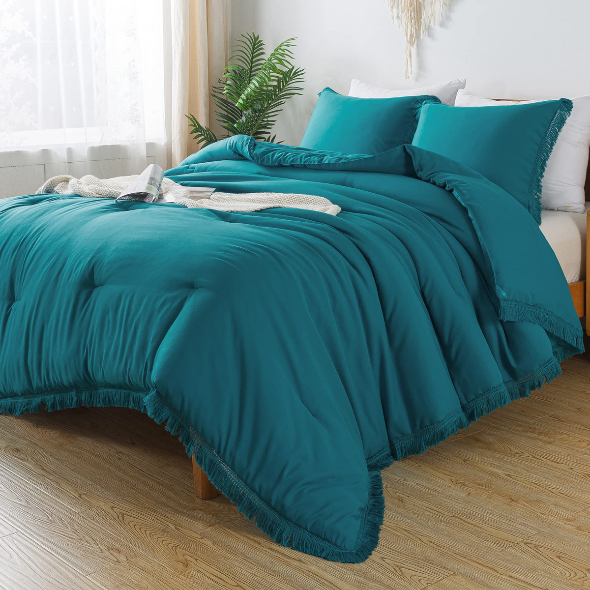 Andency Turquoise Comforter Set King, 3 Pieces Boho Teal Tassel Lightweight Bedding Comforter Sets For King Bed, All Season Bed