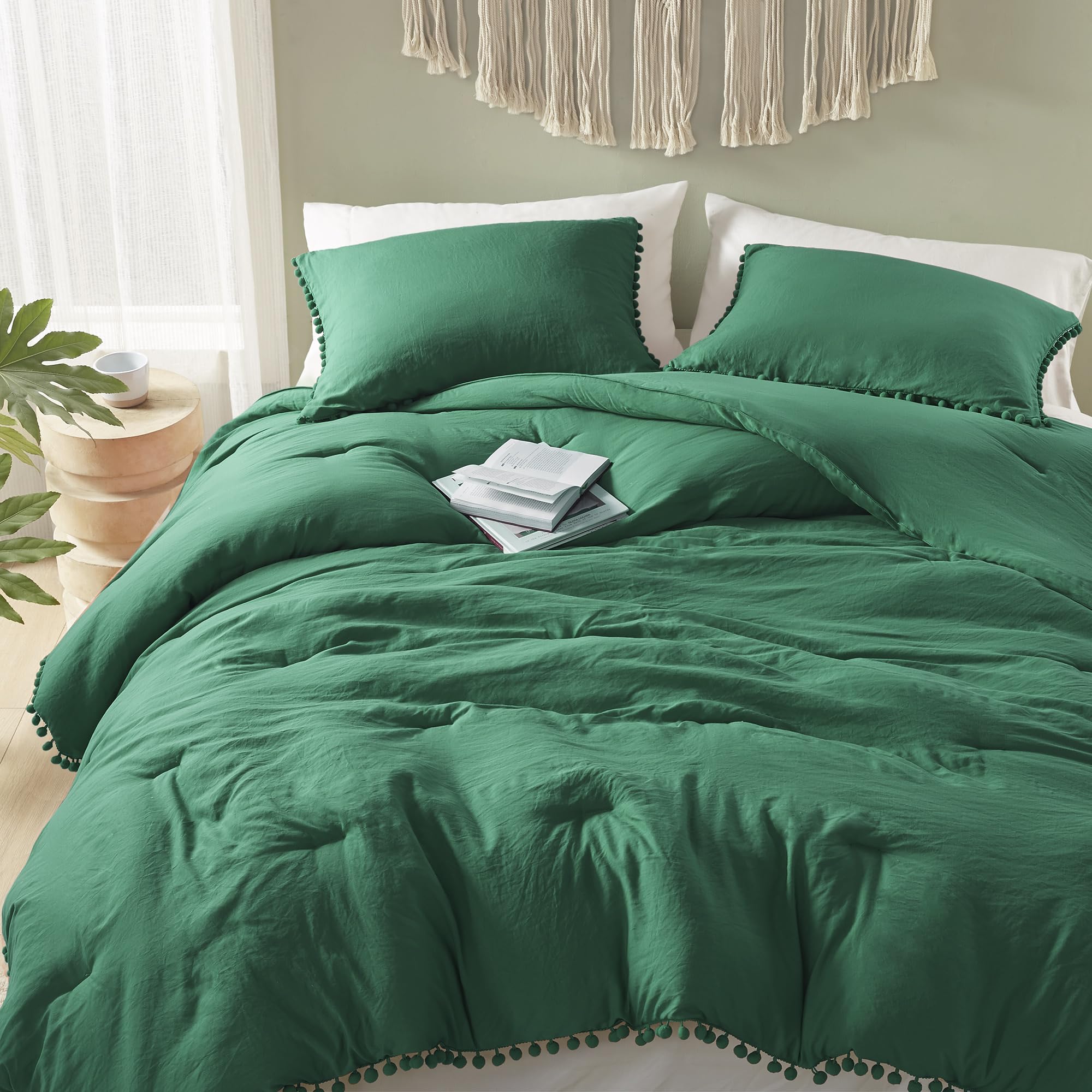 Codi Emerald Green Boho Queen Comforter Set, Aesthetic Luxurious Pom Fringe Design Bedding Full, Cute Soft Washed Microfiber Bed