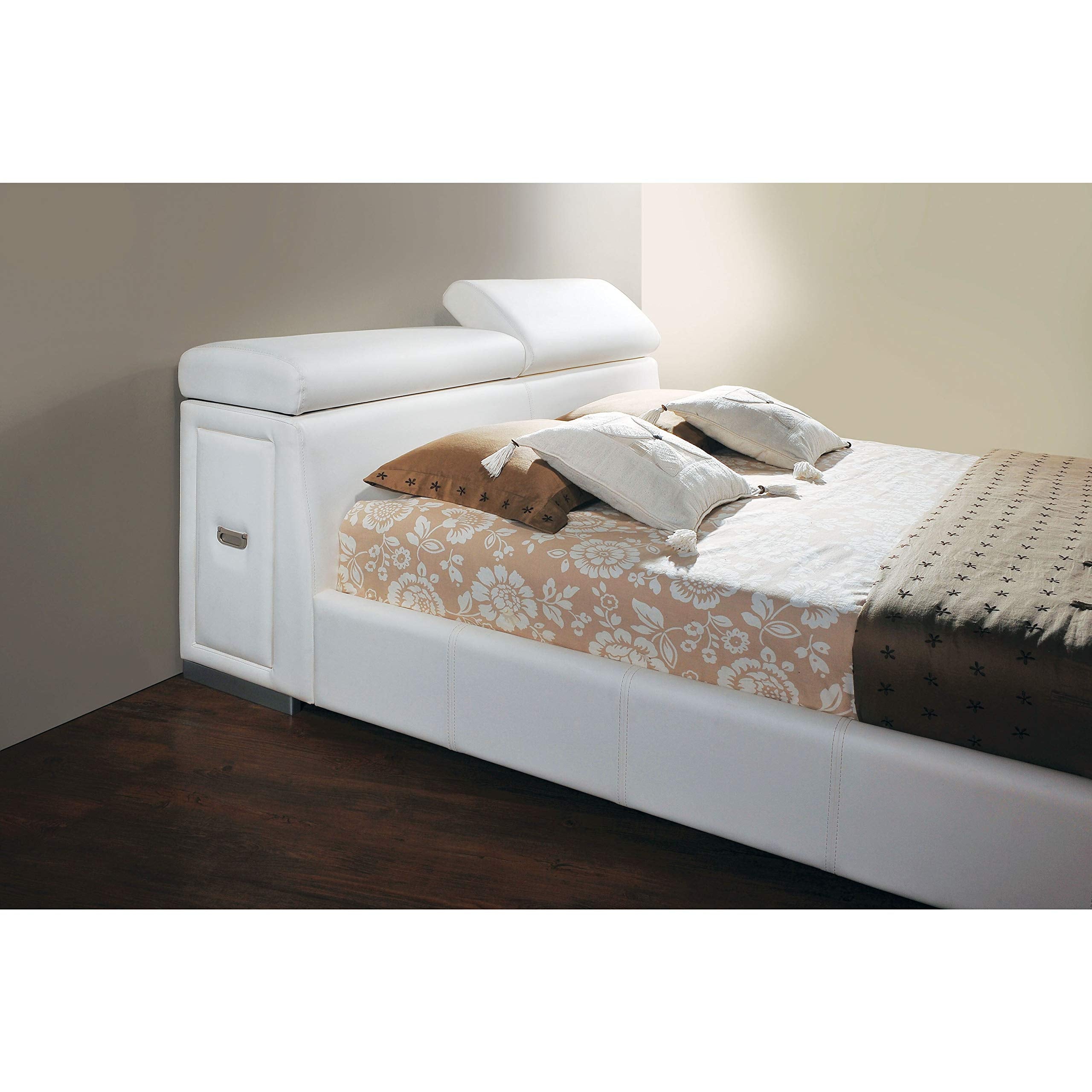 Acme Manjot King Bed in White
