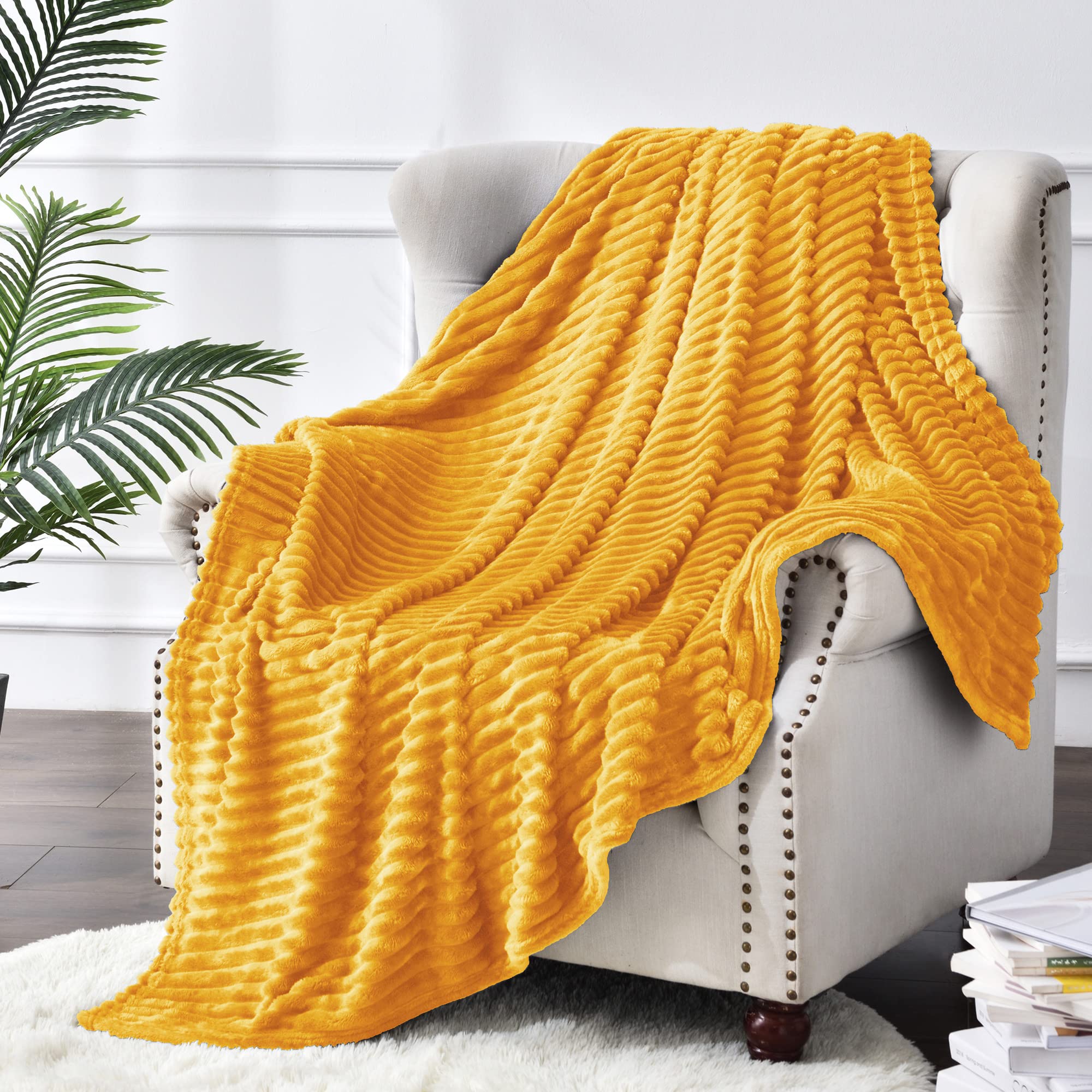 Bedelite Fleece Blanket Twin Size, 3D Ribbed Jacquard Soft & Warm Decorative Spring Blankets - Cozy, Fuzzy, Fluffy, Plush Lightw