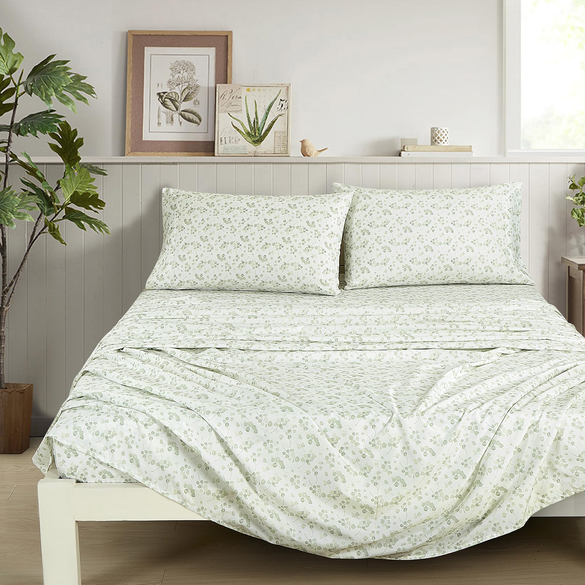 Chezmoi Collection Arbor 3-Piece Floral Bed Sheet Set - Soft Green White Printed Microfiber 14-Inches Deep Pocket Sheets & Pillo