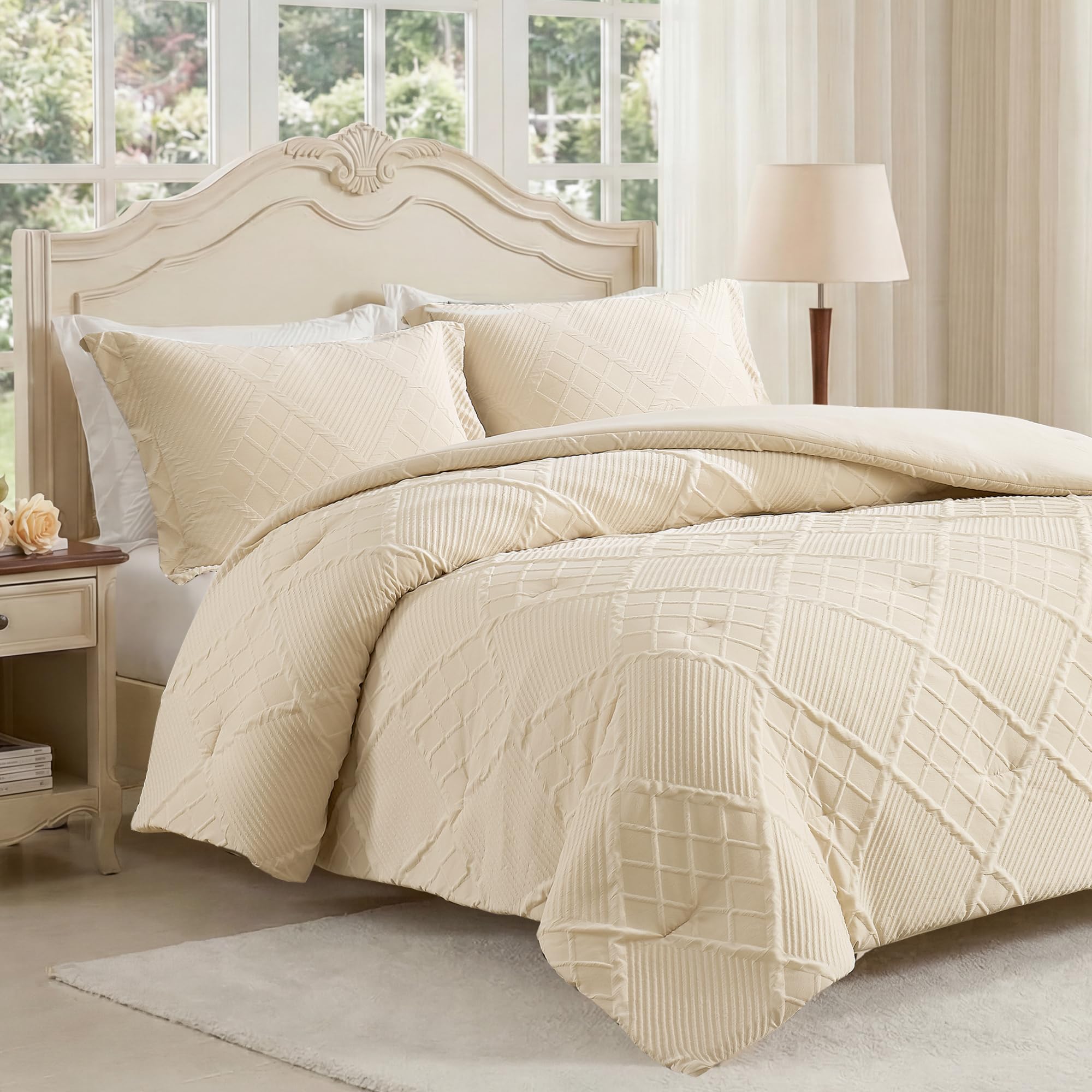 Queen Comforter Set Beige, 3 Pieces Down Alternative Lightweight Bedding Set With Pillowcases For All Season, Machine Washable