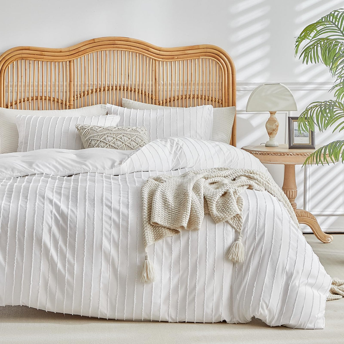 Lekesky White Duvet Cover Queen Size, Striped Tufted Textured Queen Duvet Cover Set 3Pcs Ultra Soft Microfiber Breathable Shabby