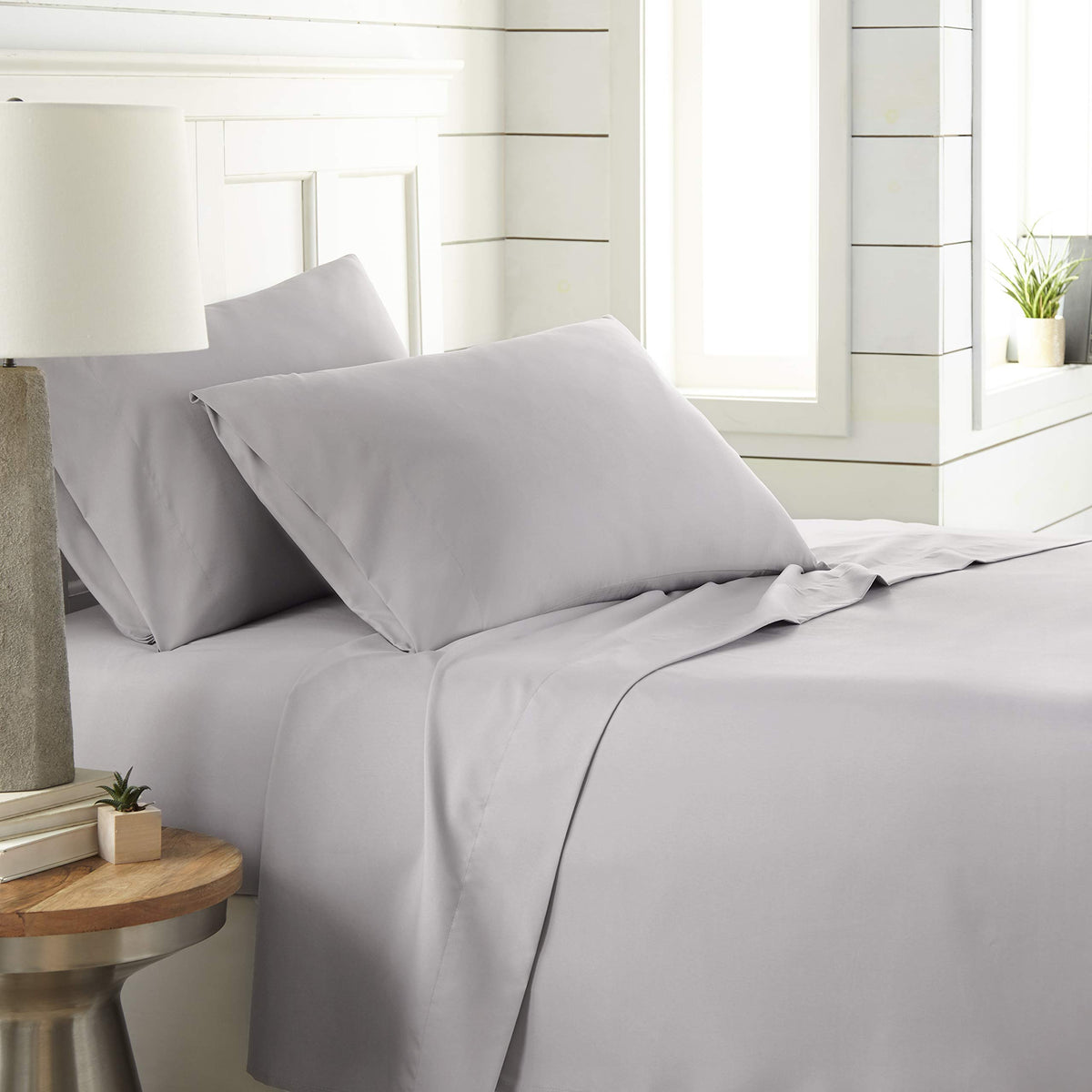 Southshore Fine Living, Inc. Classic Soft And Comfortable 4-Piece Sheet Set, King, Light Grey