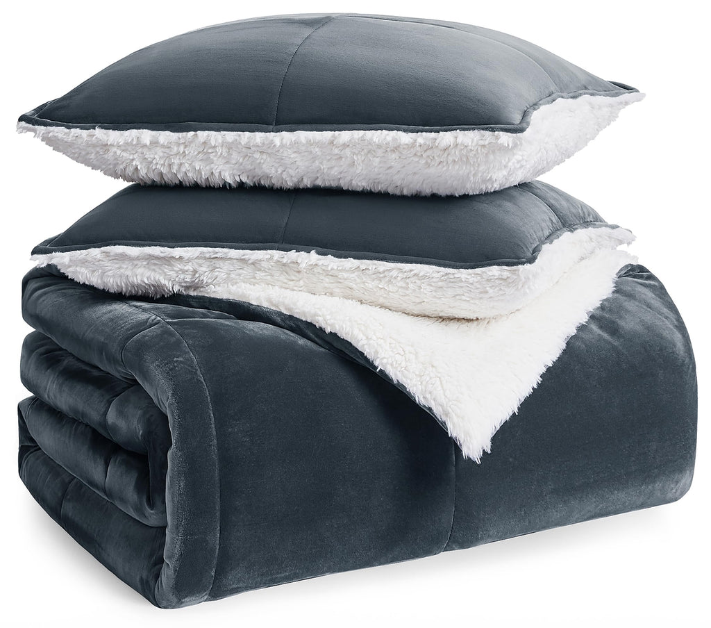 UGG 00520 Blissful King Comforter Set Reversible Fluffy All Season Comforter and Pillow Shams Easy Care Soft Cozy Bedding King S