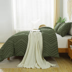 Litanika Dark Olive Green King Comforter Set, 3 Pieces Lightweight Tufted Bedding Sets, Down Alternative Comforter Fluffy Bed Se
