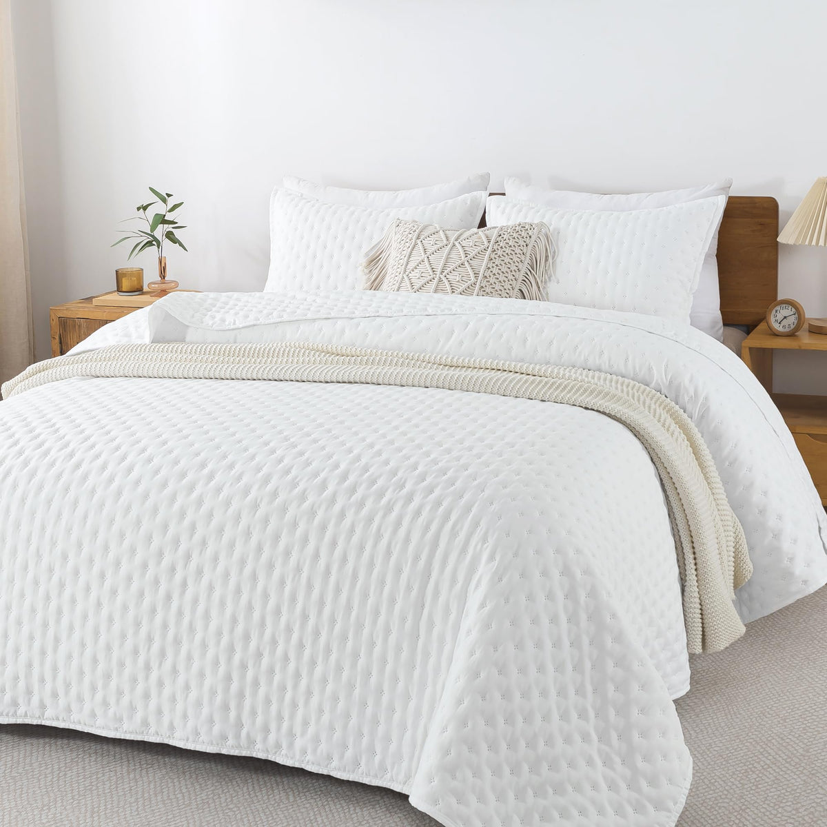 Andency White California King Size Quilt Bedding Set (112x104 Inch), 3 Pieces Soft Lightweight Bedspread Coverlet, Terracotta Bo