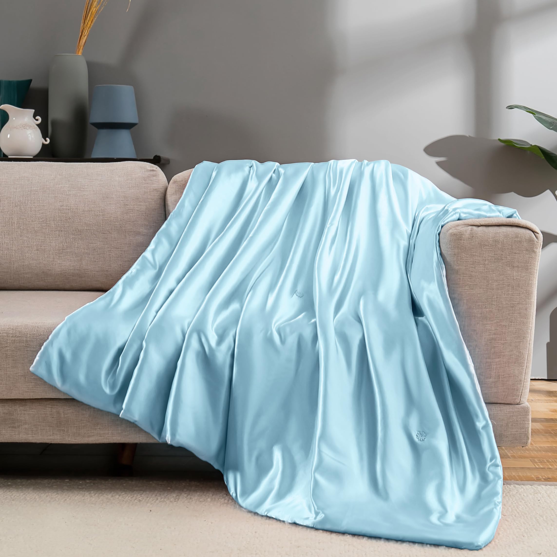 Vonty Satin Throw Blanket Baby Blue Satin Blankets 50X60 Inches, Cooling & Silky Throw Blanket Wrinkle-Free Cable Knit Throw Bla