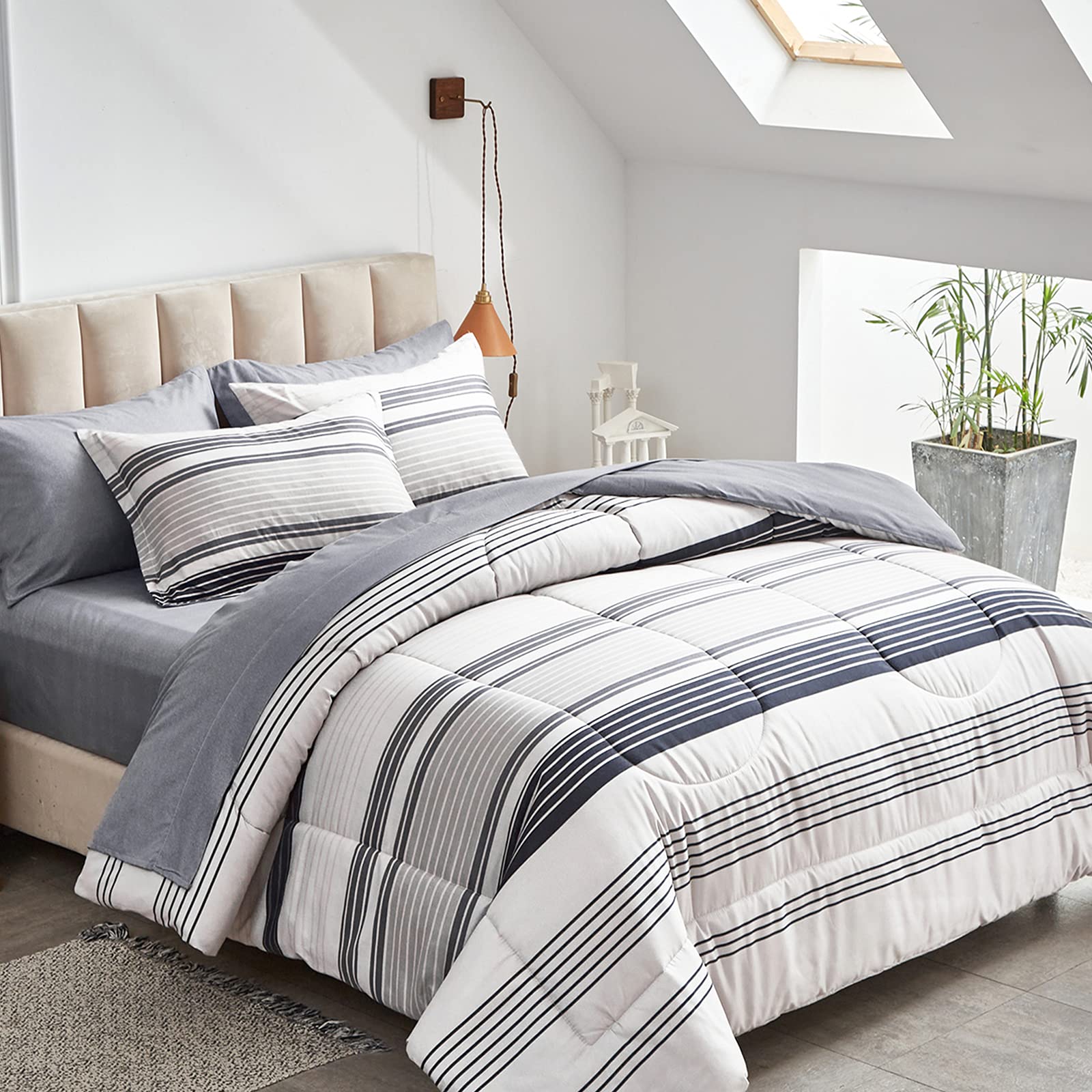 Flysheep Ombre Boho Striped Bed In A Bag 7 Piece King Size, Grey N Navy Black Stripes On White Comforter Sheet Set (1 Comforter,