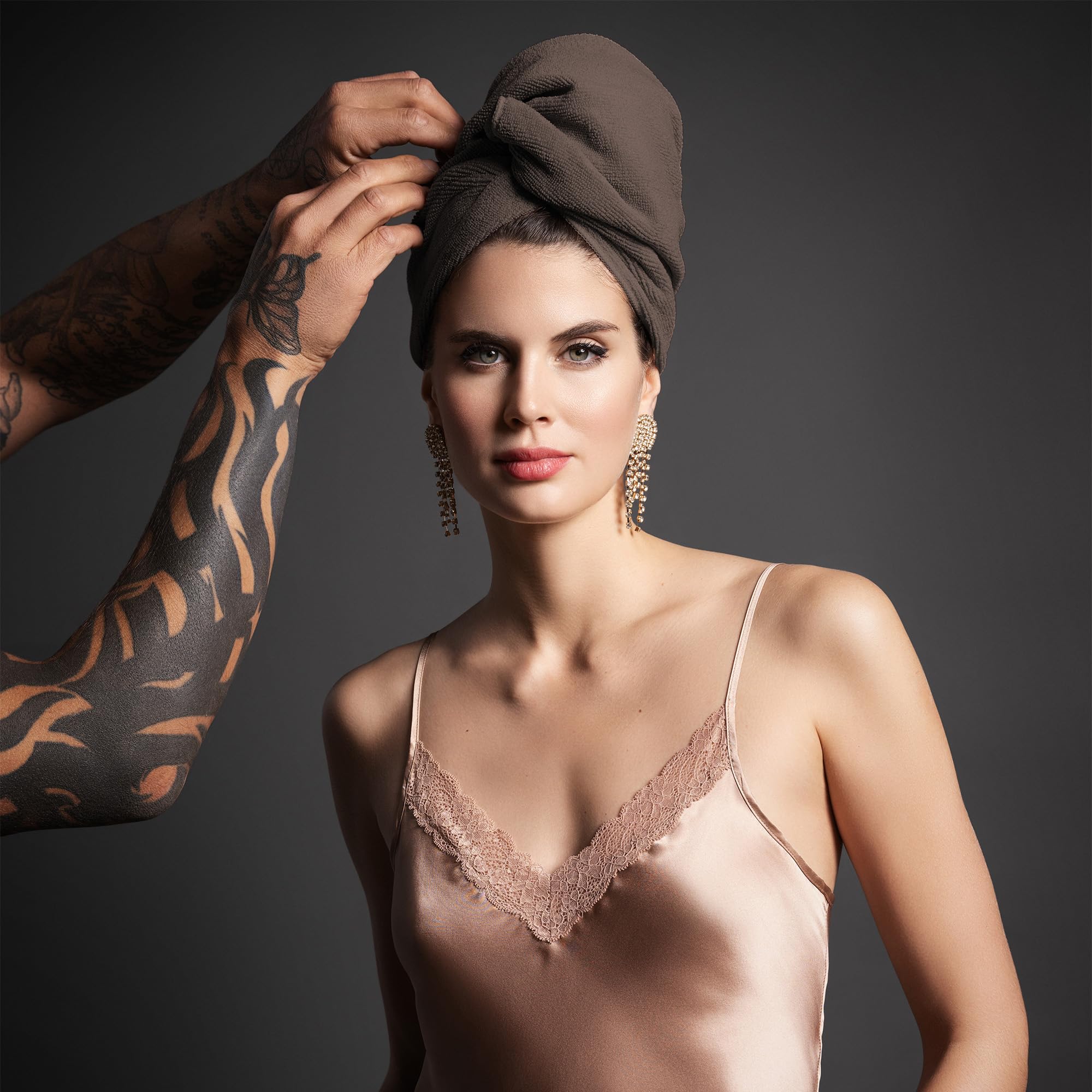 Fromm Softees Microfiber Salon Hair Towels For Hairstylists, Barbers, Spa, Gym In Brown, 16' By 29', 10 Count Perfect Hair Car