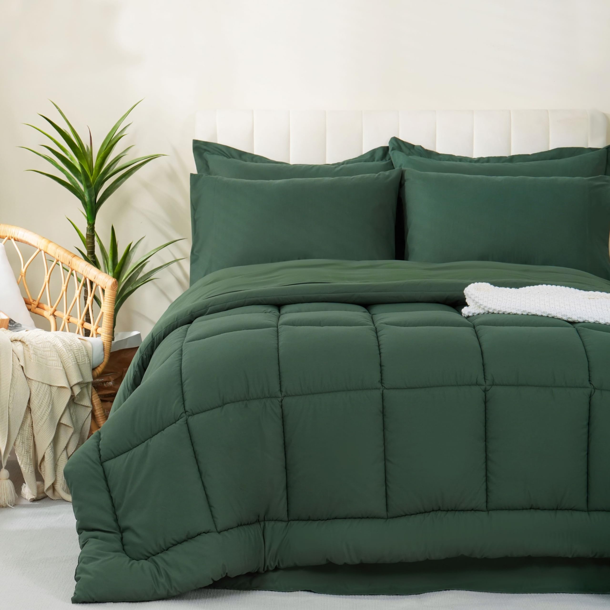 Downcool Queen Comforter Set, 7Pcs Bedding Sets Queen Sage Green, All Season Down Alternative Bed In A Bag Queen With Comforter,