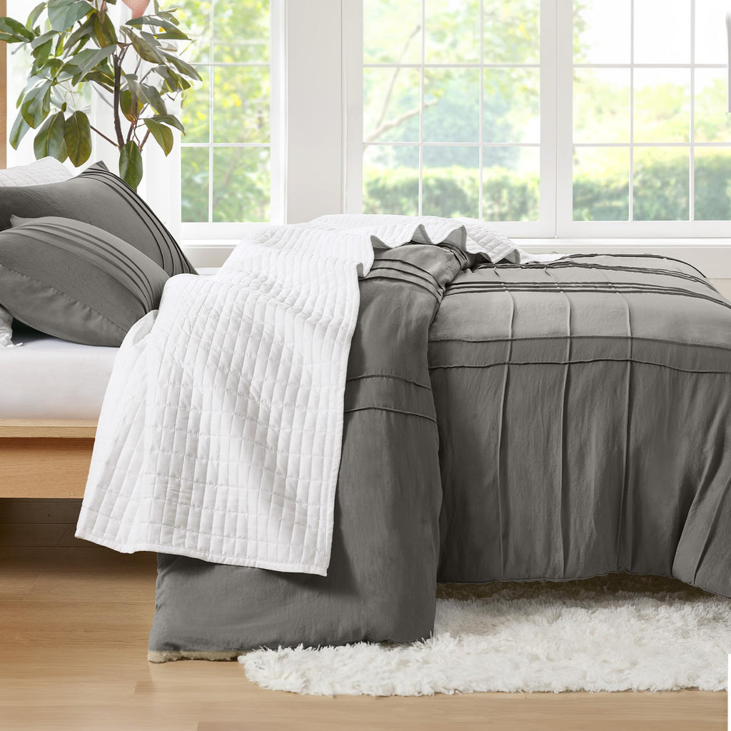Comfort Spaces Grey Full Size Duvet Cover Set - 3-Pc Pintuck Pleated Duvet Cover Full, All Season Lightweight, Extra Softness Pre-Washed Microfiber Full Bed Cover Shams, Full