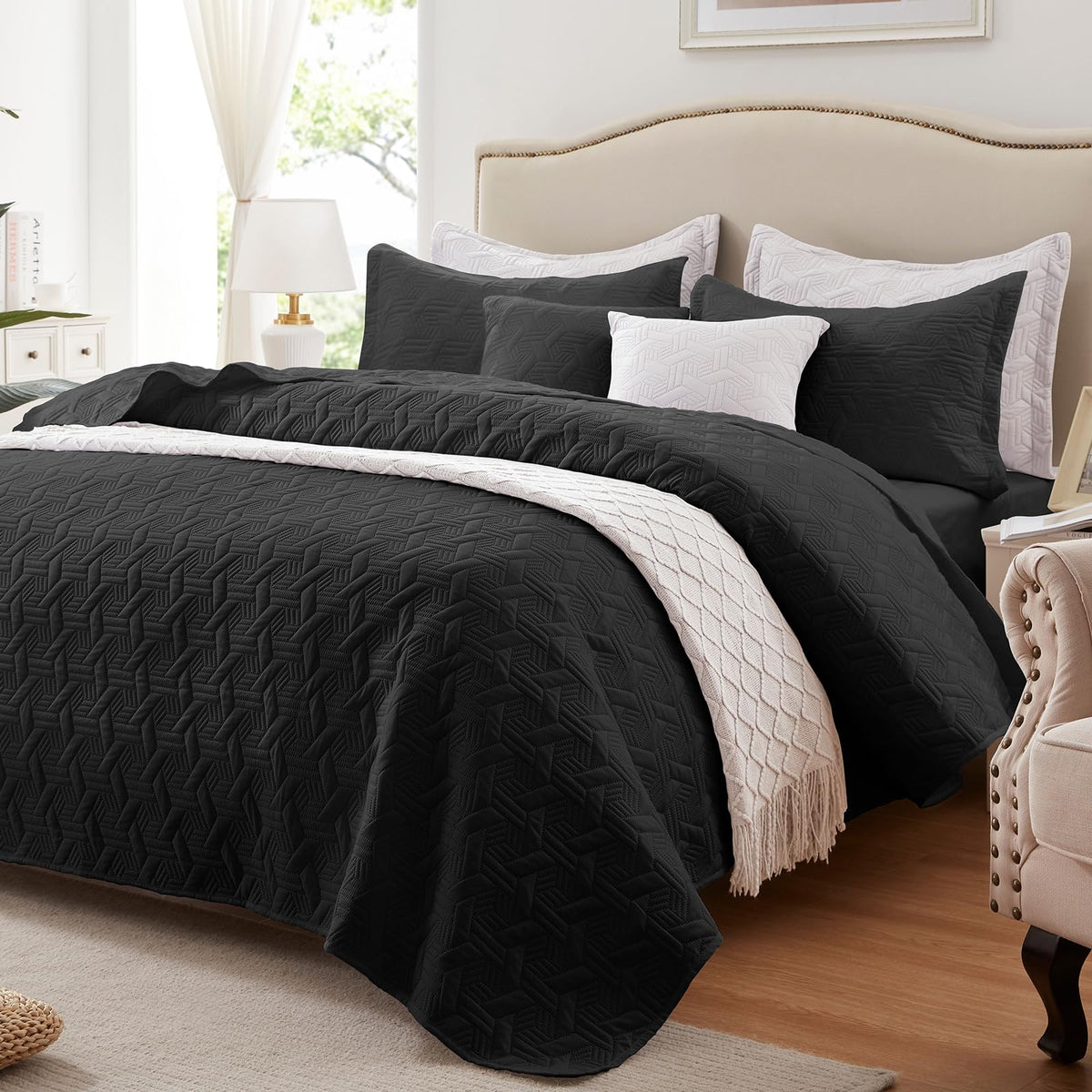 Leaonme Full/Queen Quilt Set 3 Pieces,Lightweight Black Bedspread-90''X98'',Soft Microfiber Summer Quilt,Luxurious Warm Coverlet