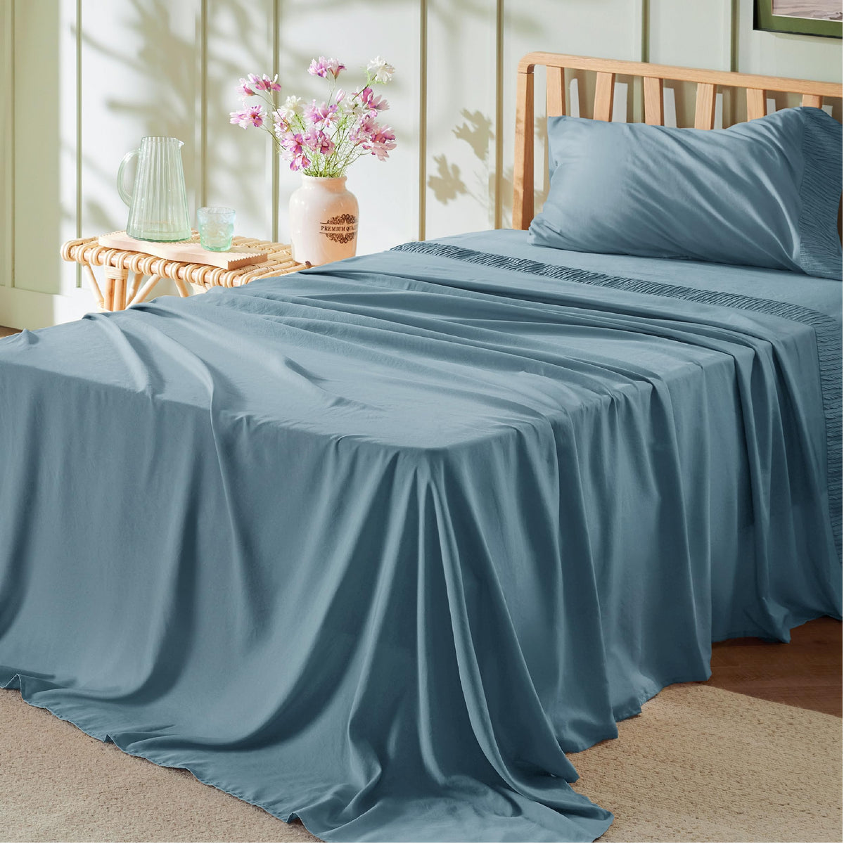 Bedsure Twin Sheets Set - Soft Twin Bed Sheets, 3 Pieces Hotel Luxury Mineral Blue Sheets Twin, Easy Care Polyester Microfiber C