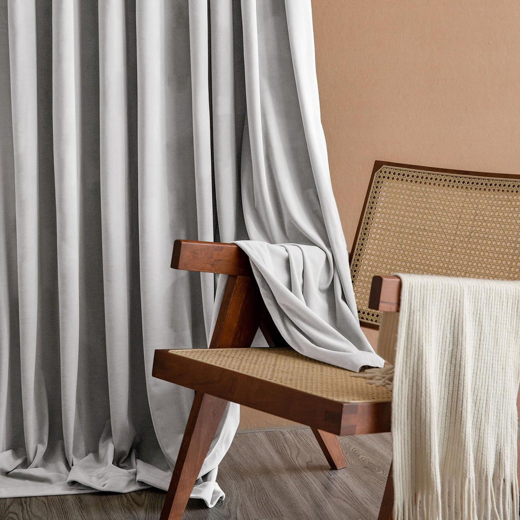 Lazzzy Light Gray Velvet Curtains Thermal Insulated Curtains 96 Inch Lenth Room Darkening Window Drapes For Bedroom Living Room Super Soft Luxury Window Treatment 2 Panels Grommet