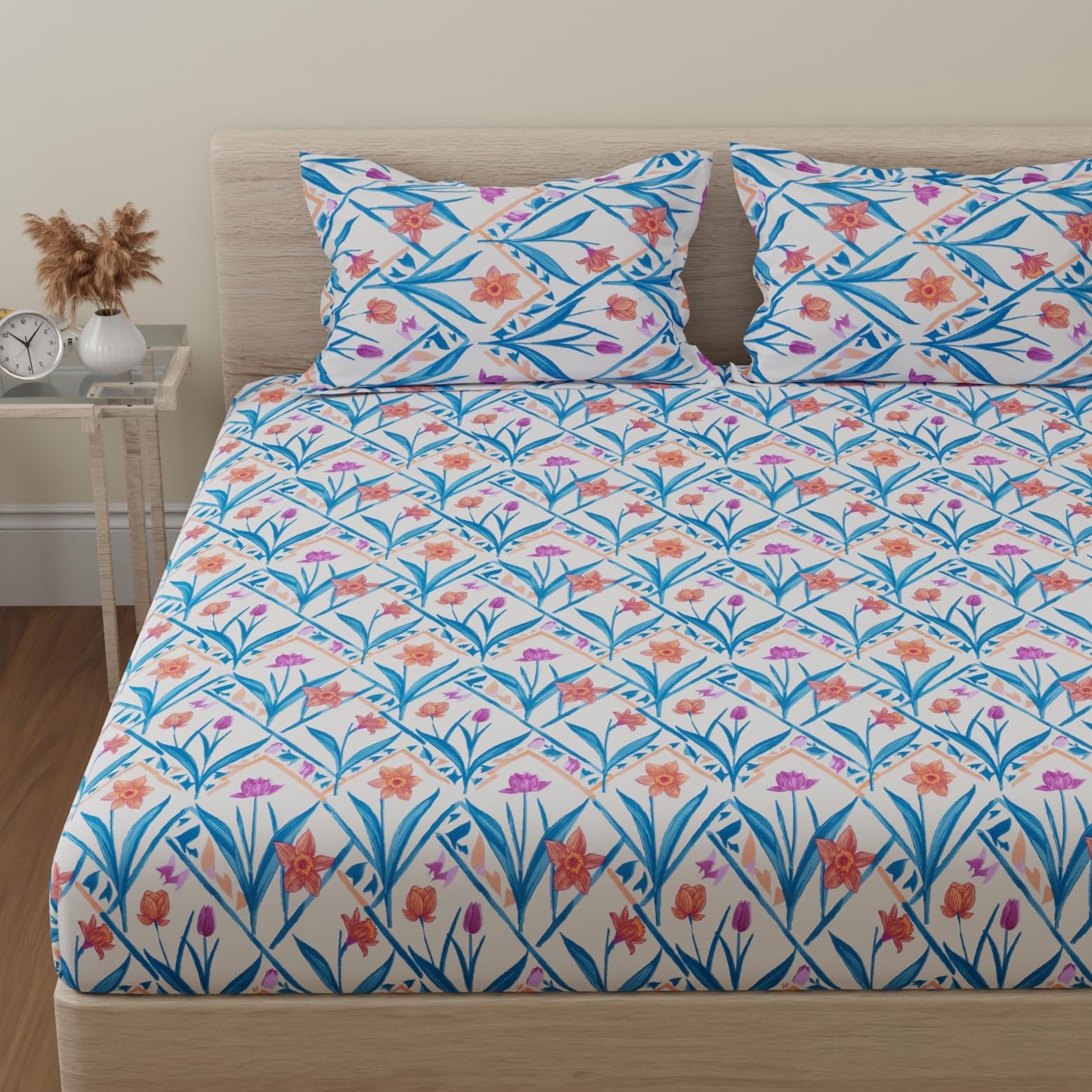 Huesland By Ahmedabad Cotton 144 Tc Double Bedsheet With 2 Pillow Covers | Blue & Yellow | Botanical Chevron