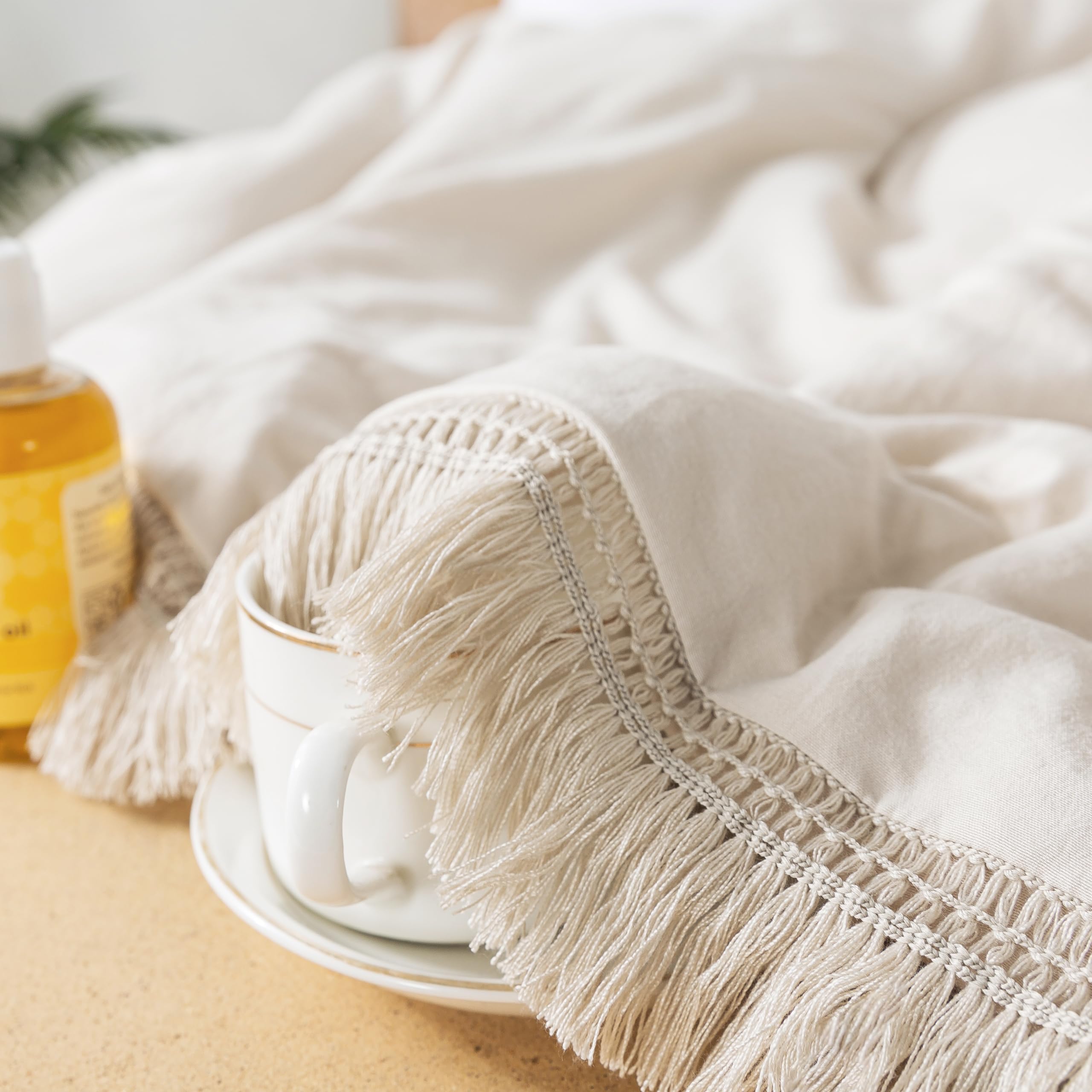 Andency California King Comforter Set Beige - 3 Pieces Cal King Boho Tassel Lightweight Bedding Comforter Sets, Oversized All Season Soft Fluffy Bed Set (104X96In Comforter & 2 Pillowcases)